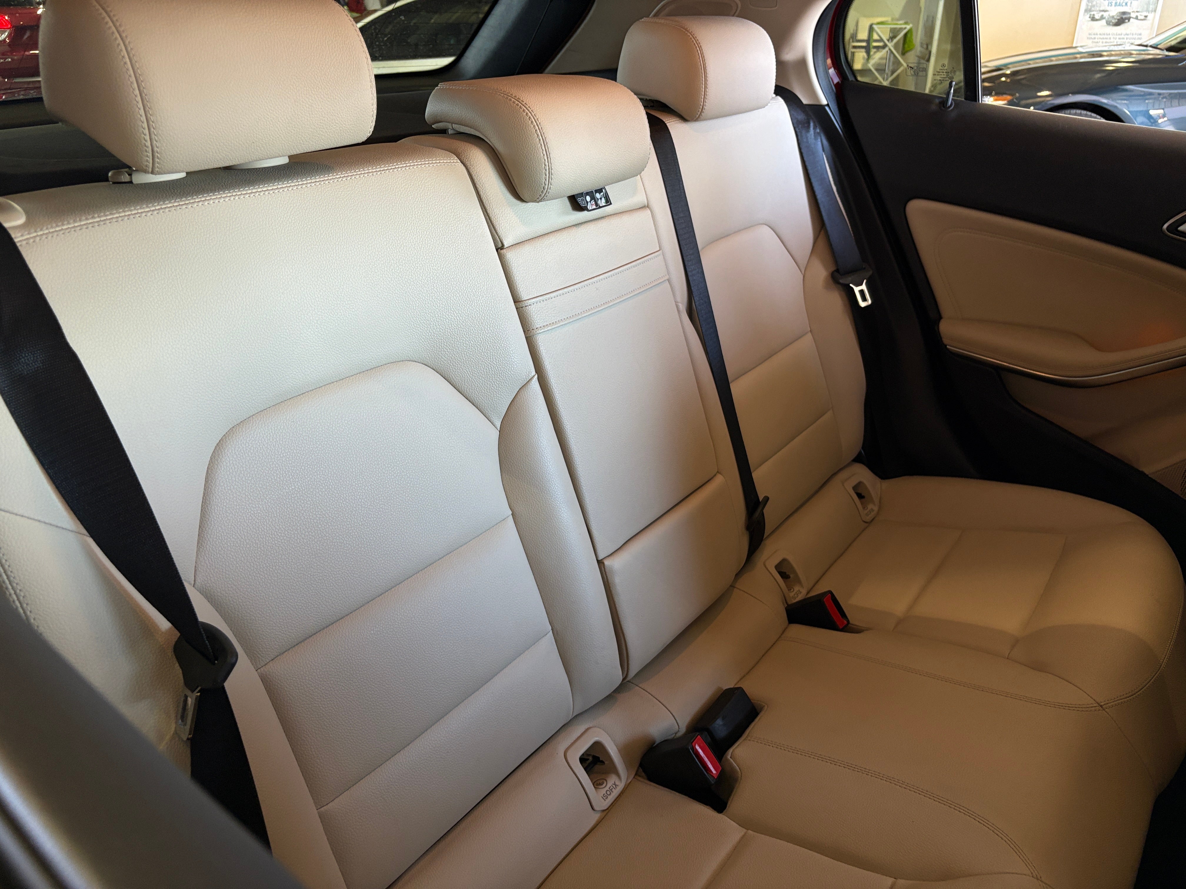 2015 Mercedes-Benz GLA-Class GLA250 - Photo 5