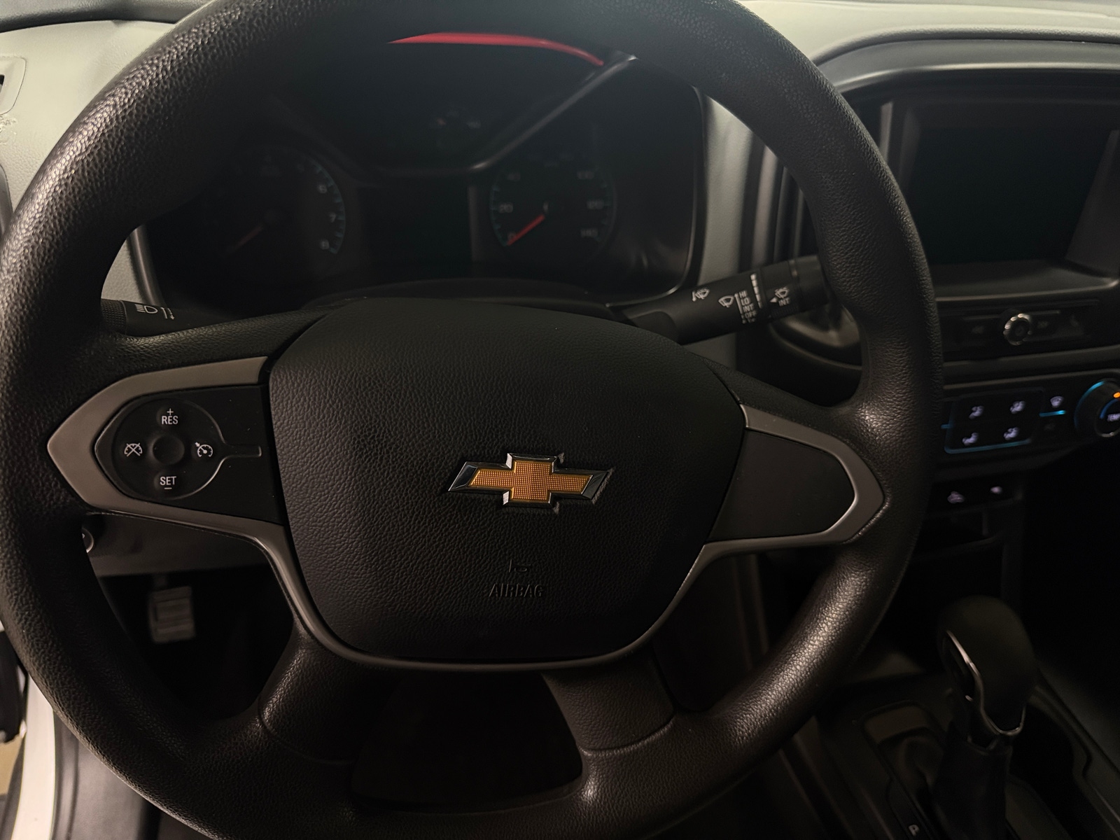 Thumbnail: 2022 Chevrolet Colorado - 5