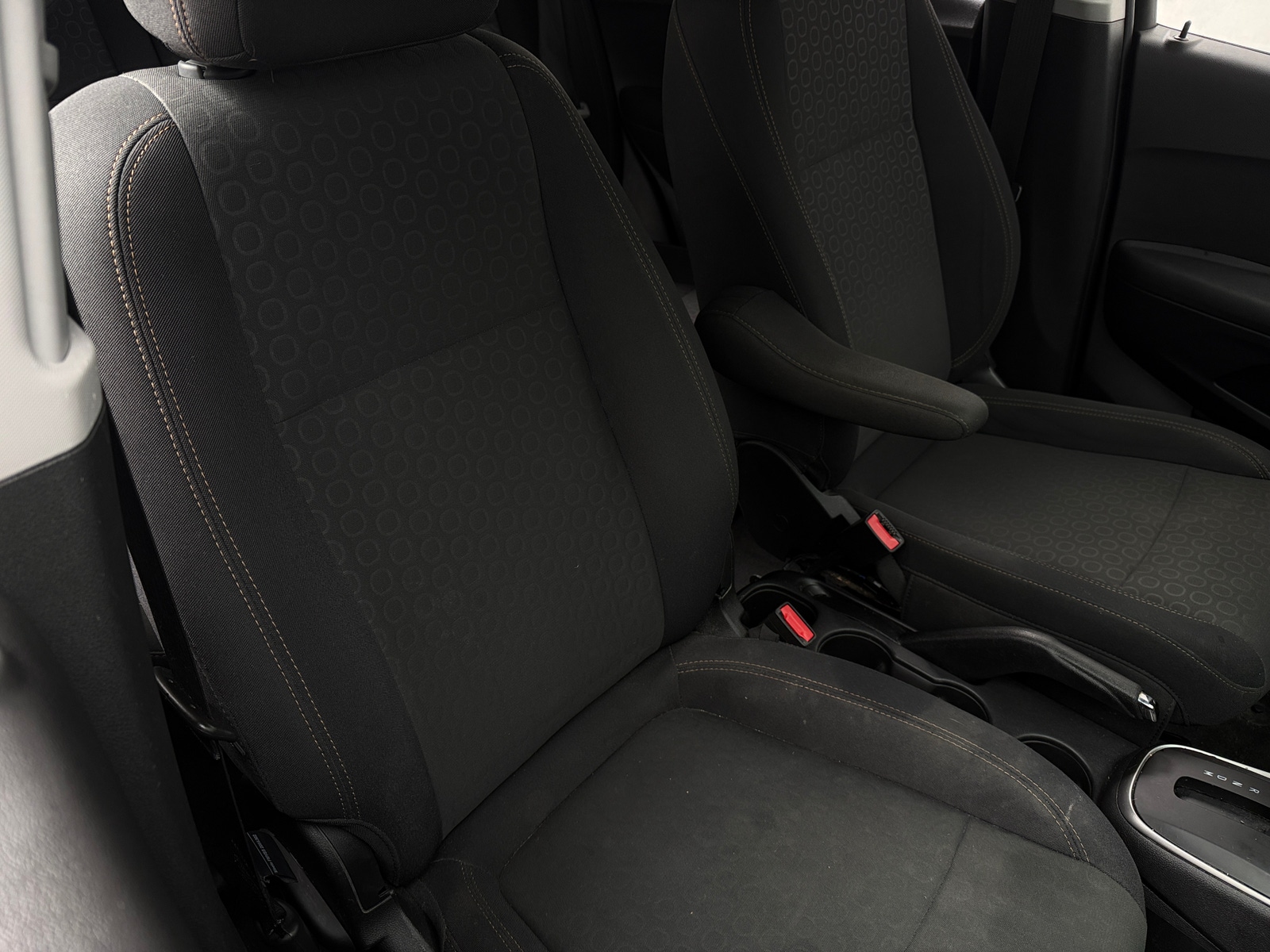 Thumbnail: 2020 Chevrolet Trax - 2