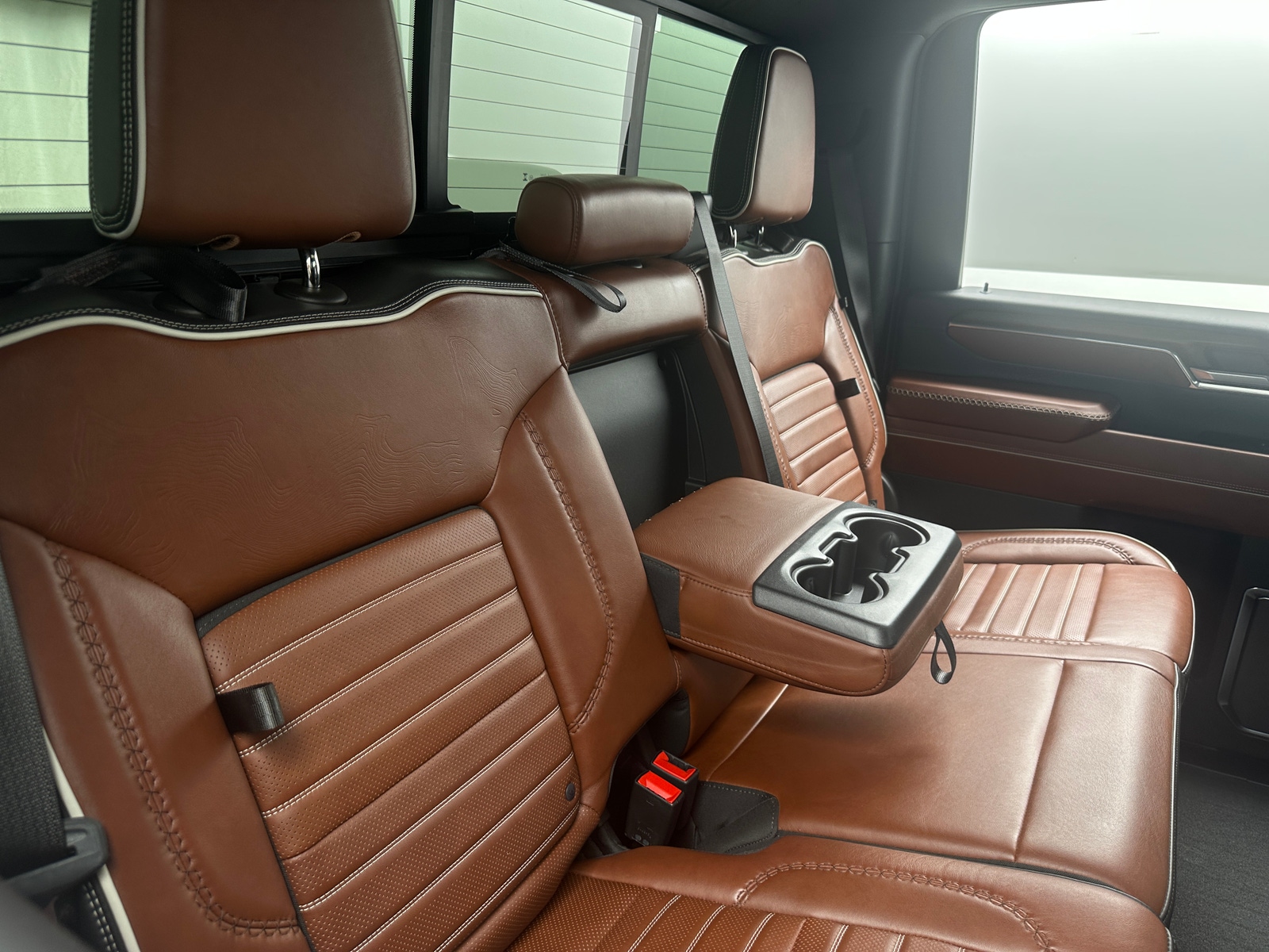 Thumbnail: 2024 GMC Sierra 2500 - 5