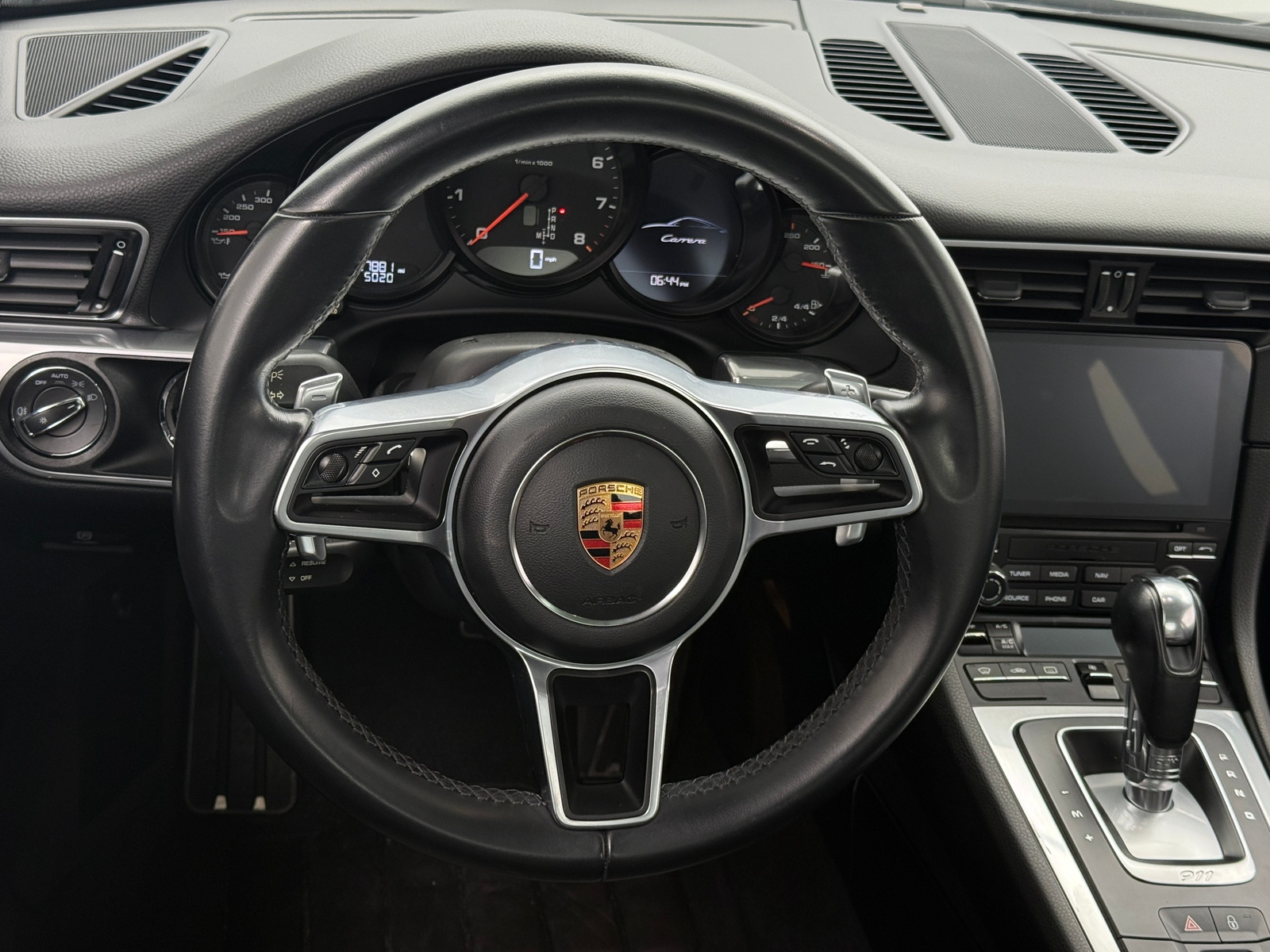 Thumbnail: 2019 Porsche 911 - 5