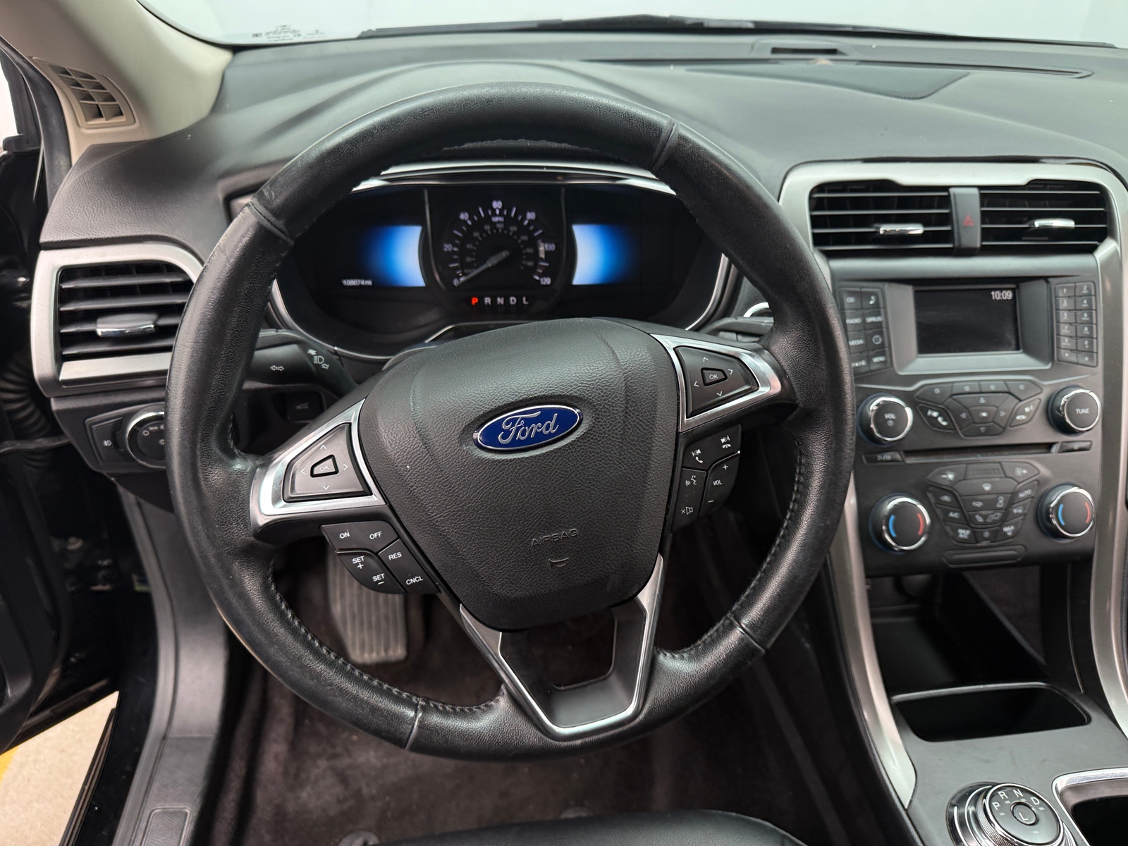 Thumbnail: 2017 Ford Fusion - 5