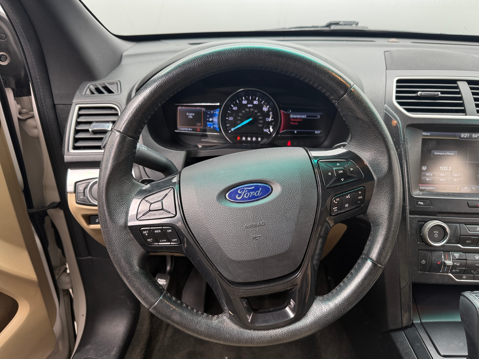 Thumbnail: 2016 Ford Explorer - 5