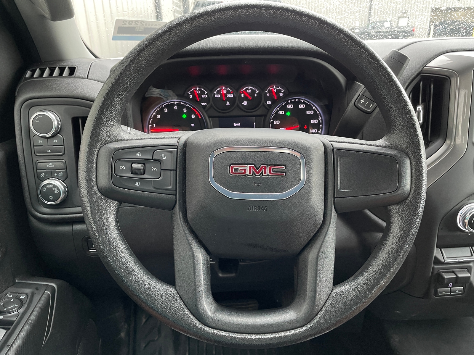 Thumbnail: 2025 GMC Sierra 2500 - 4