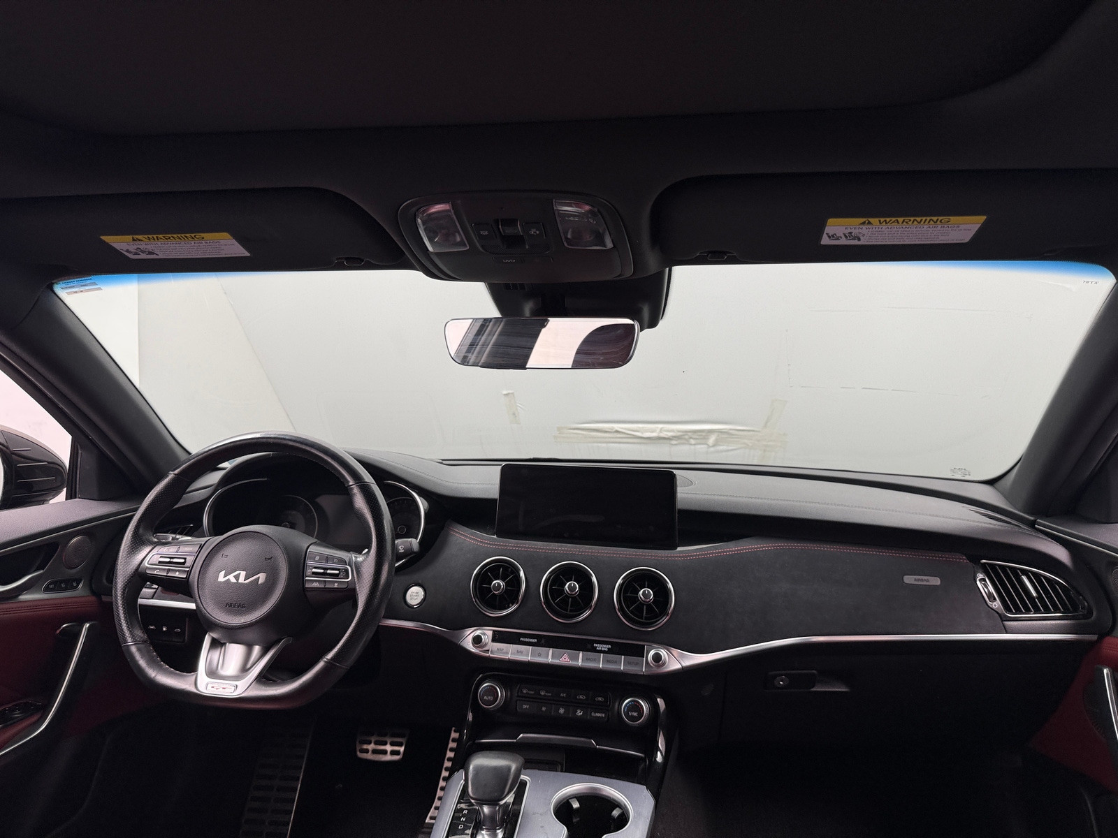 Thumbnail: 2022 Kia Stinger - 2