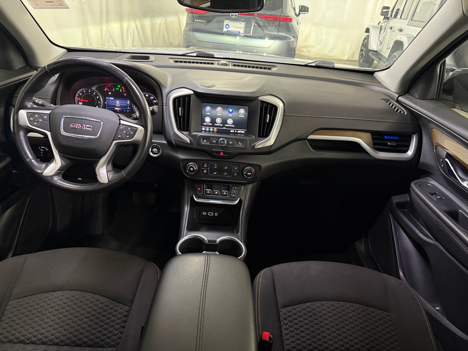 Thumbnail: 2021 GMC Terrain - 3