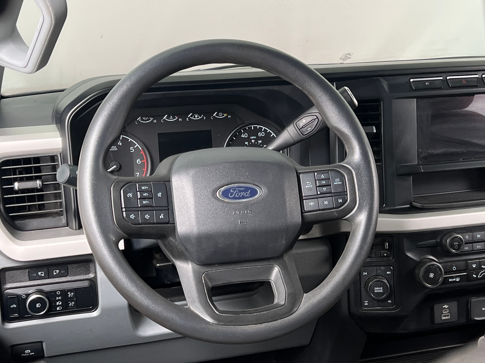 Thumbnail: 2024 Ford Econoline - 5