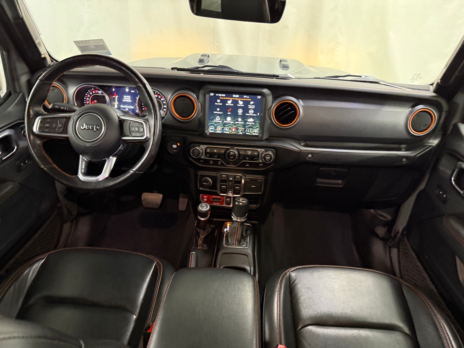 Thumbnail: 2022 Jeep Gladiator - 2