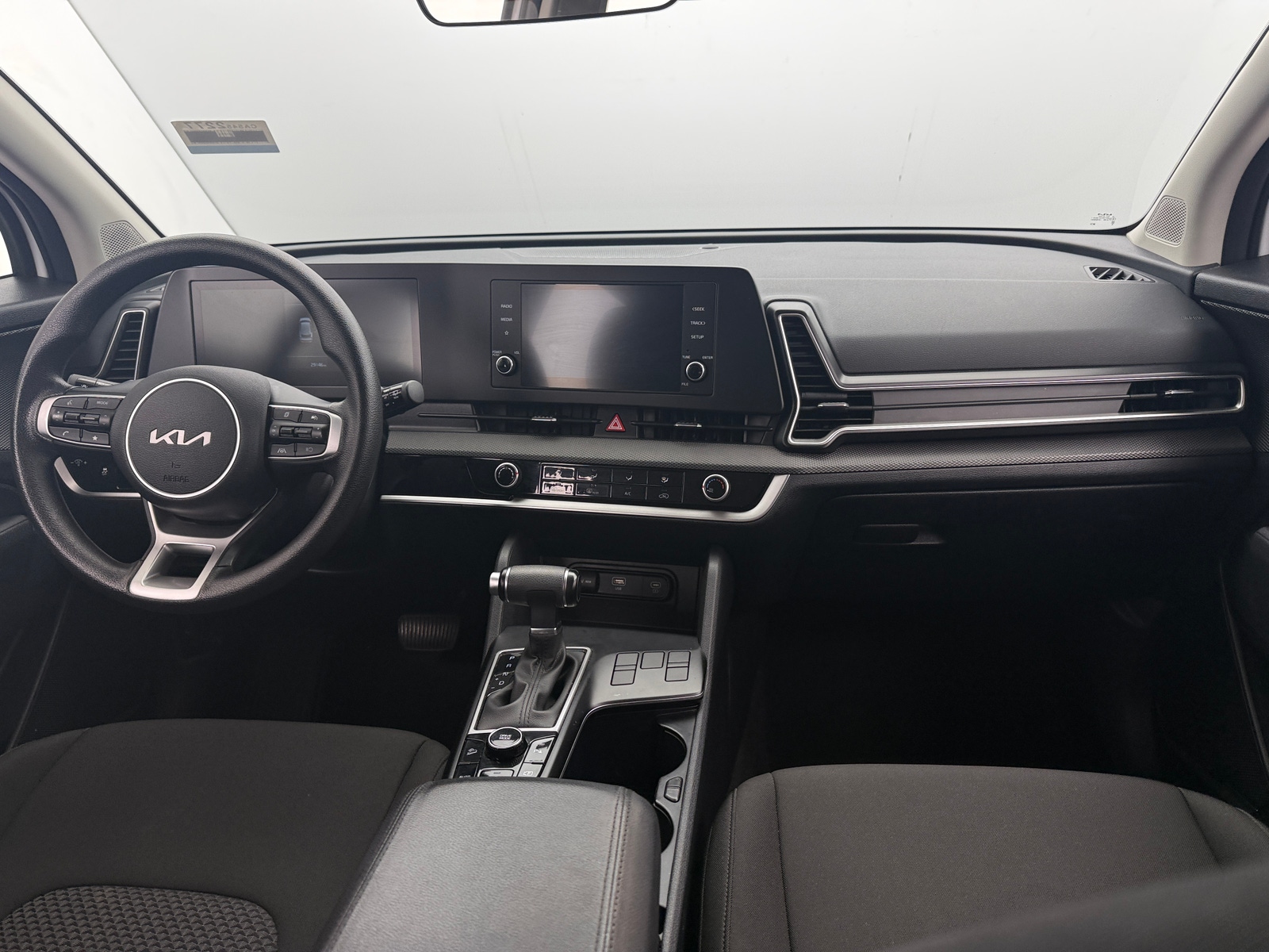 Thumbnail: 2025 Kia Sportage - 3