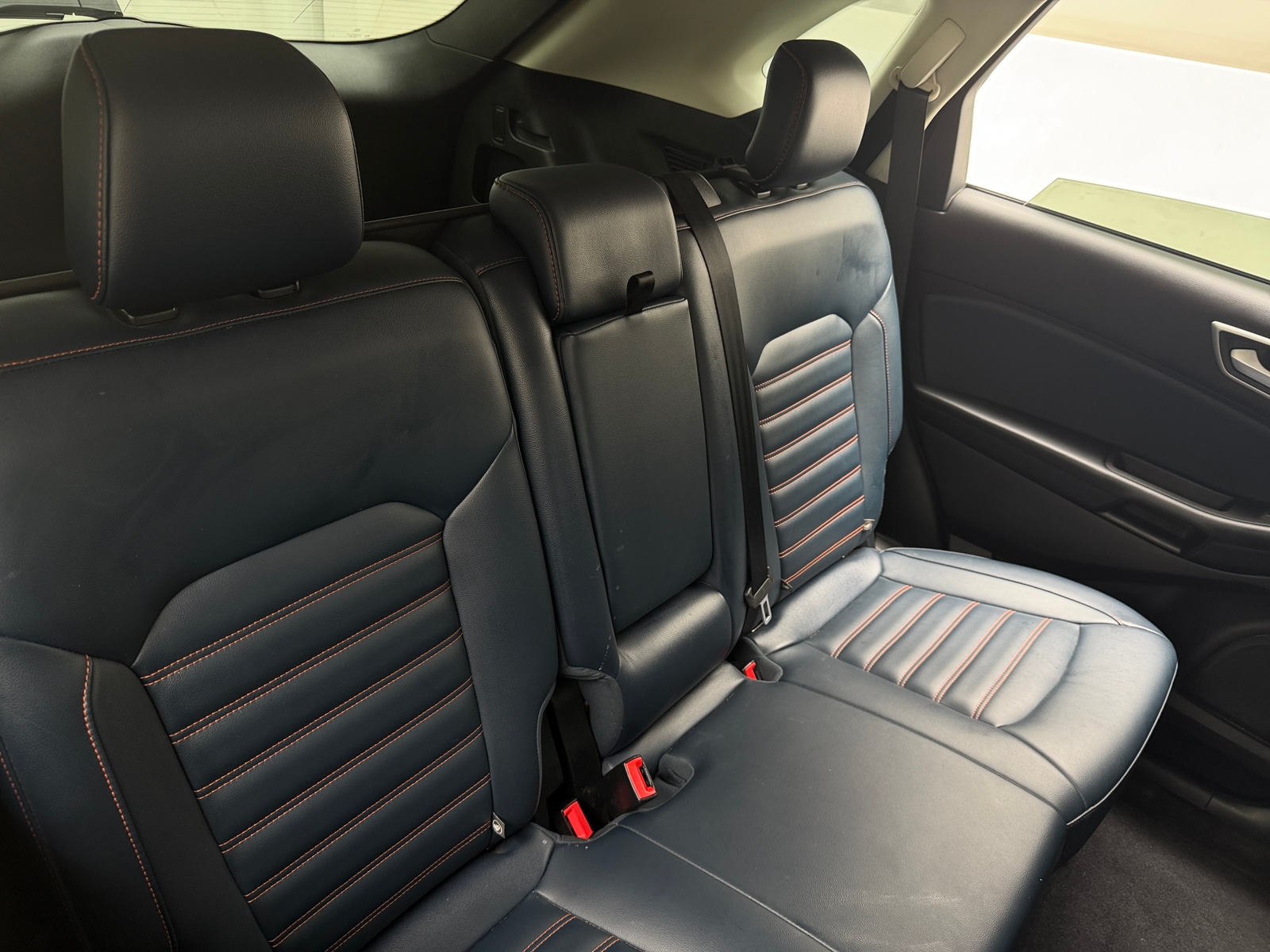 Thumbnail: 2022 Ford Edge - 5