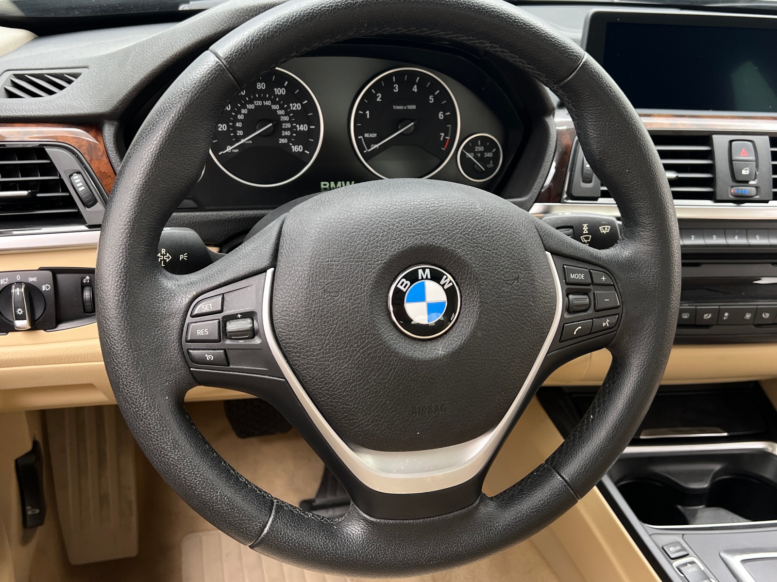 Thumbnail: 2015 BMW 3 Series - 4