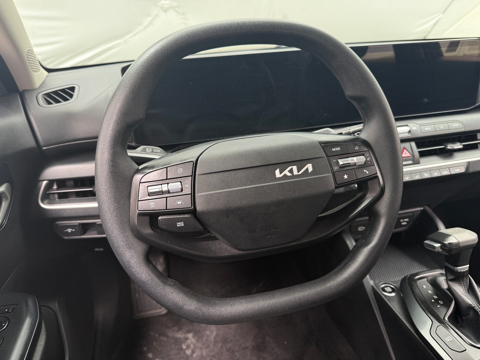 Thumbnail: 2025 Kia K4 - 5