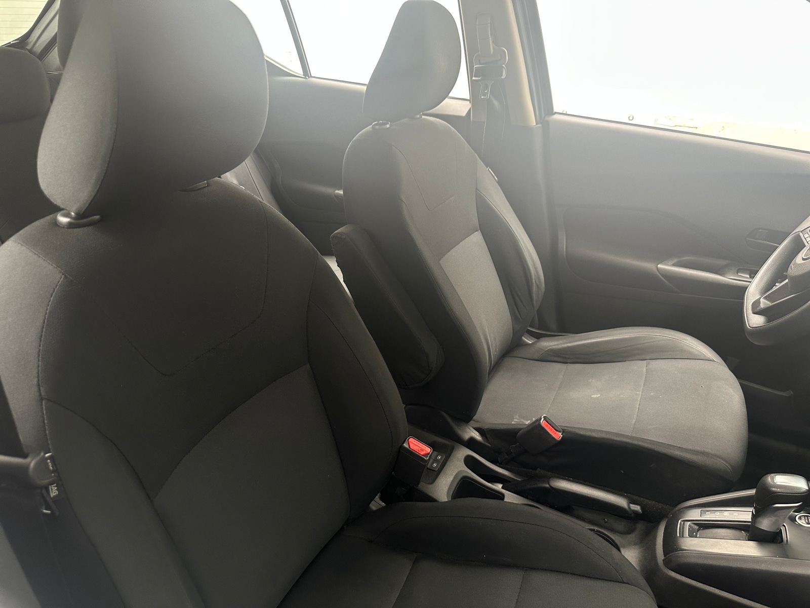 Thumbnail: 2023 Nissan Kicks - 2