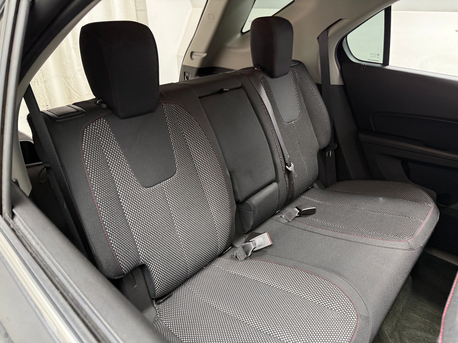Thumbnail: 2017 Chevrolet Equinox - 6