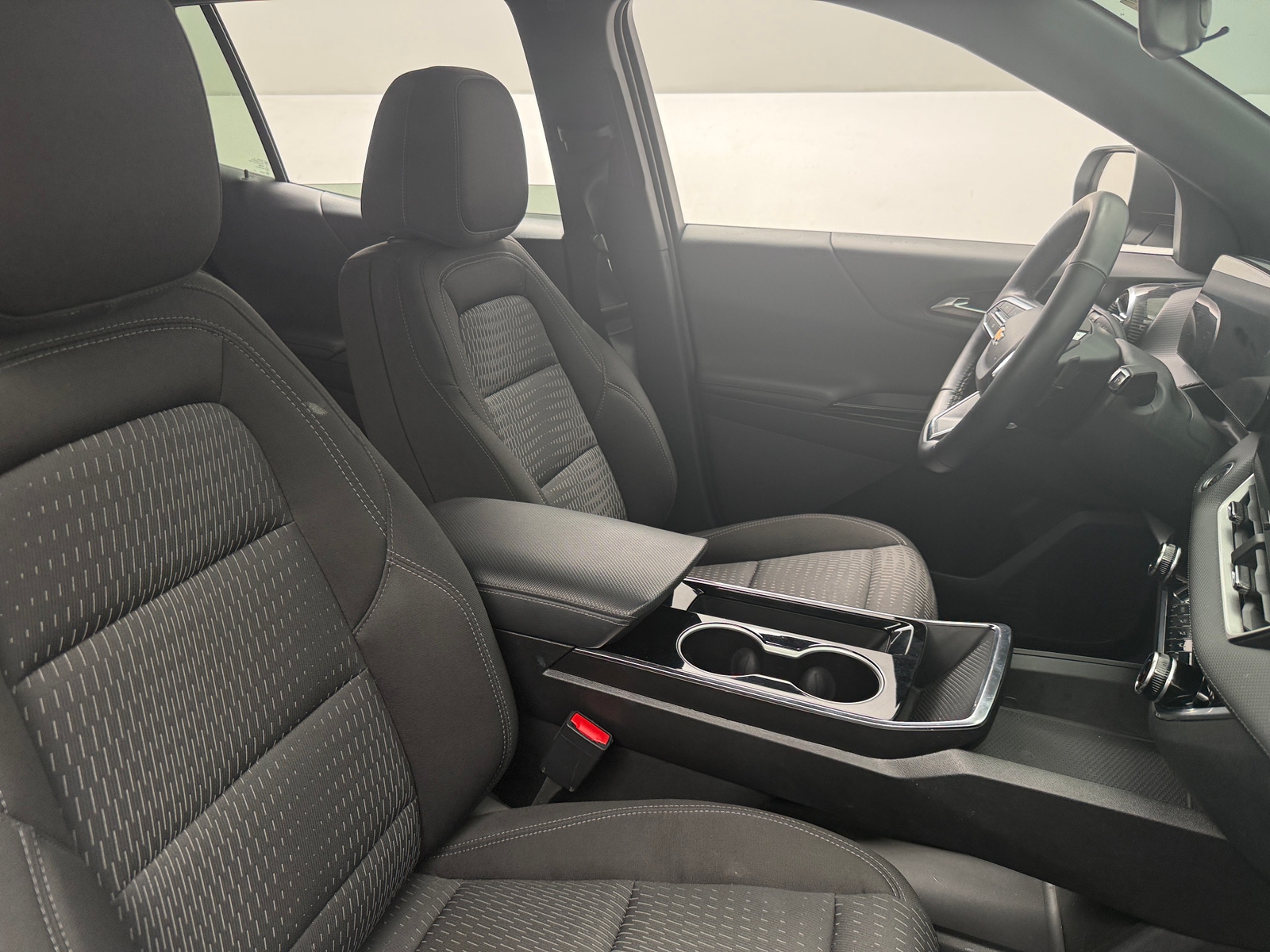 Thumbnail: 2025 Chevrolet Equinox - 2
