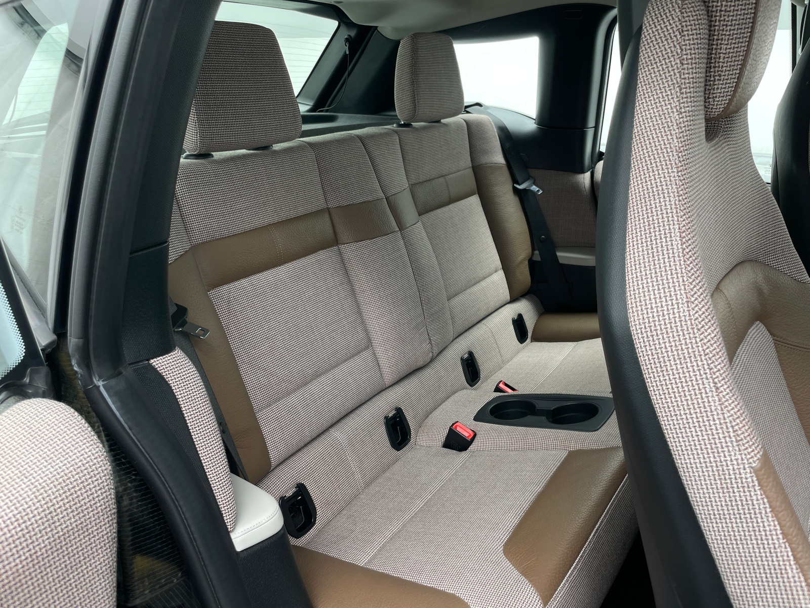 Thumbnail: 2018 BMW i3 - 6