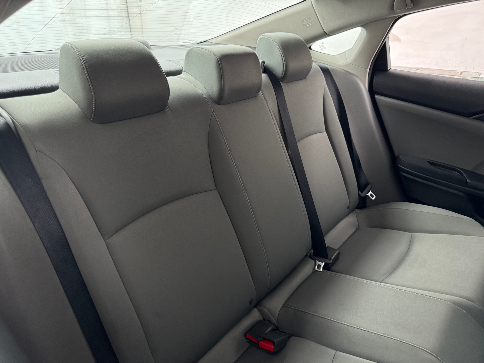 Thumbnail: 2016 Honda Civic - 6