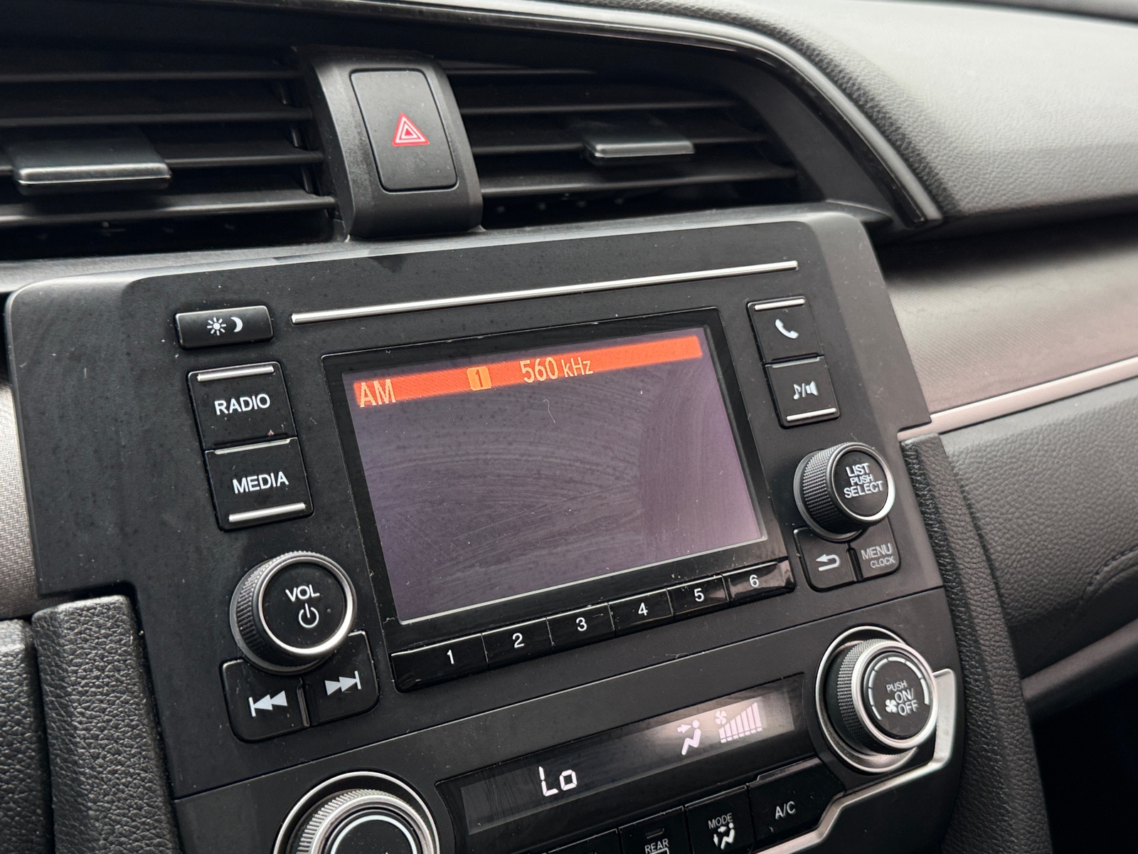 Thumbnail: 2016 Honda Civic - 4