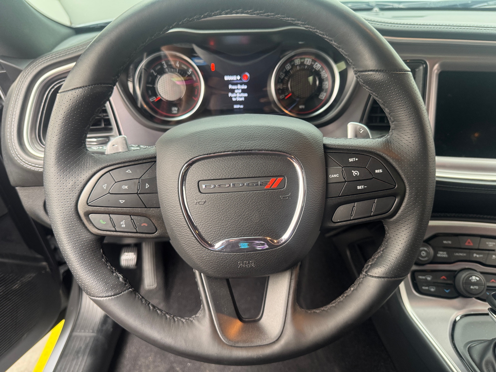 Thumbnail: 2022 Dodge Challenger - 4
