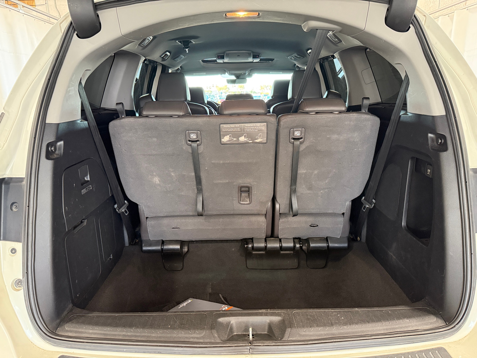 Thumbnail: 2019 Honda Odyssey - 6