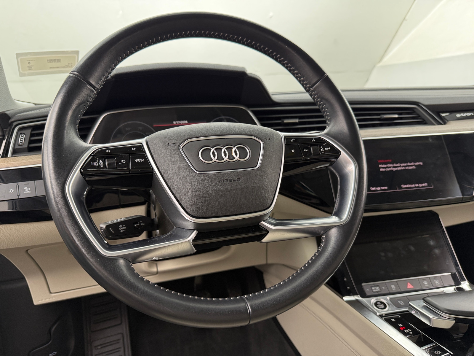Thumbnail: 2021 Audi e-tron - 4
