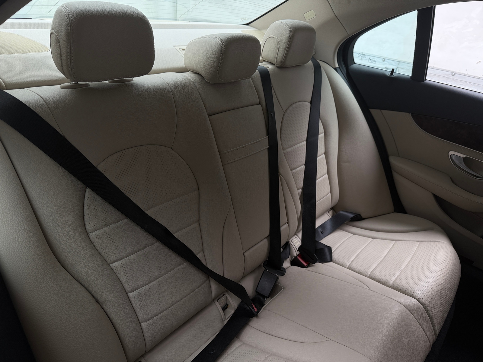 Thumbnail: 2015 Mercedes-Benz C-Class - 5