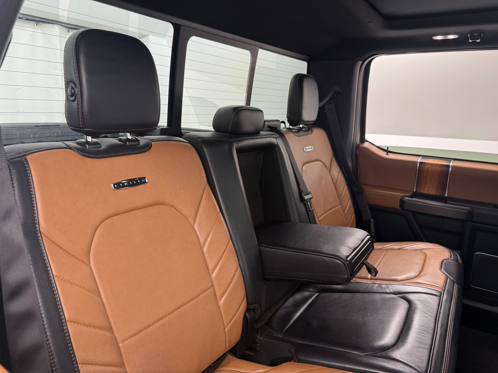 Thumbnail: 2017 Ford Econoline - 5