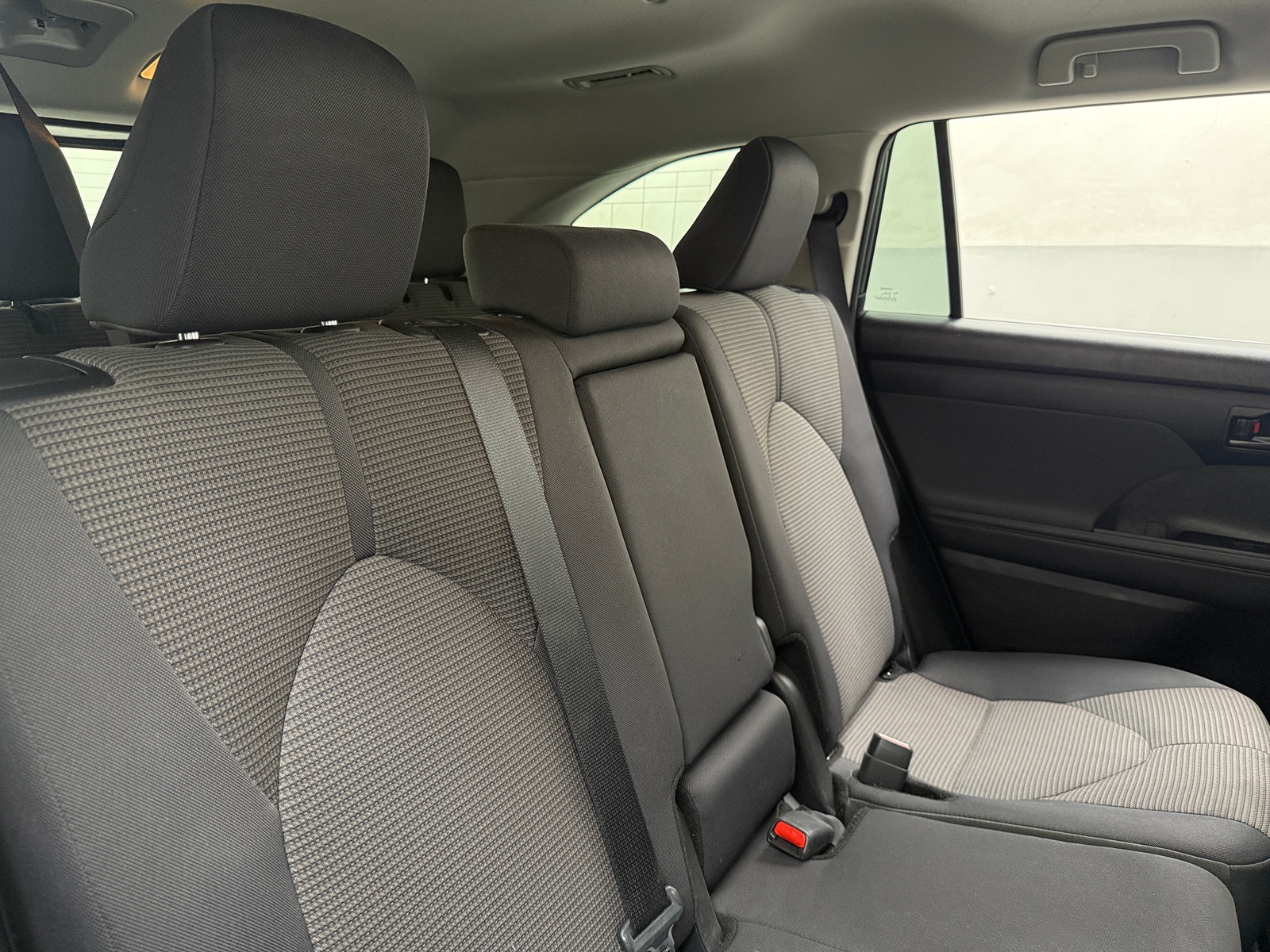 Thumbnail: 2025 Toyota Highlander - 6