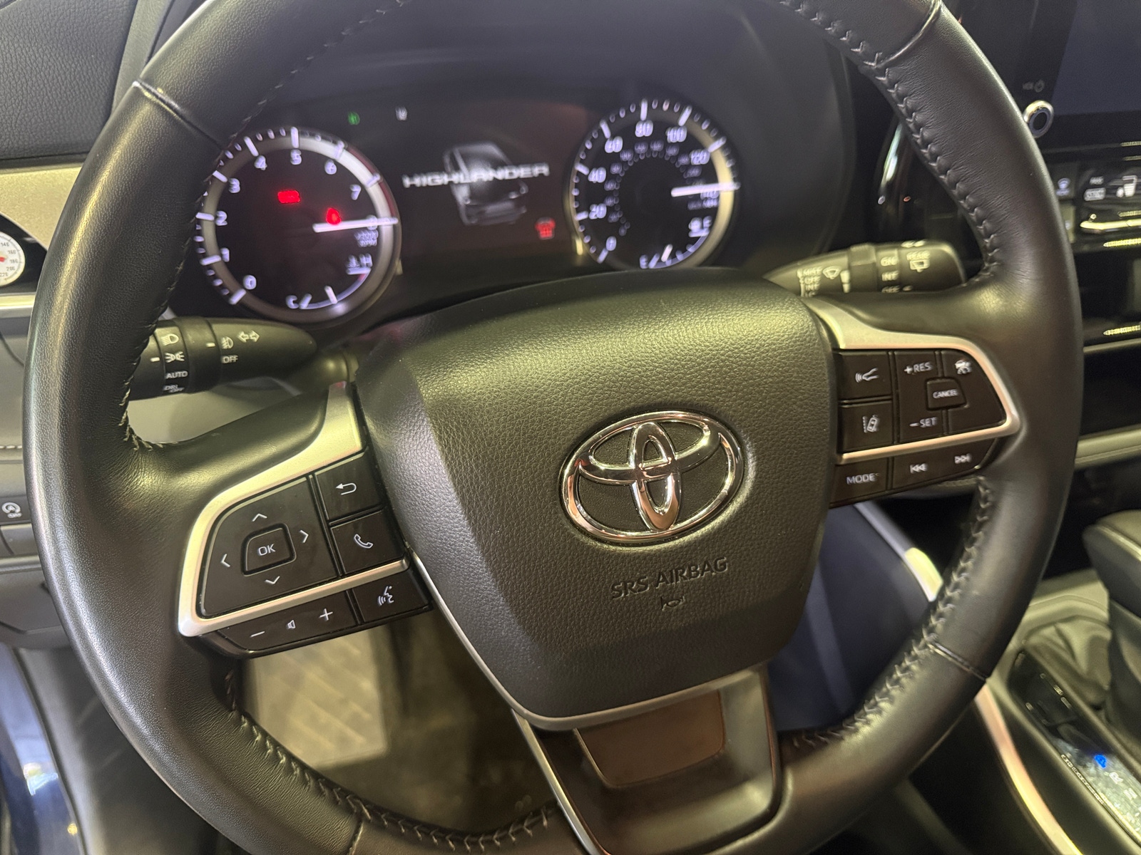 Thumbnail: 2025 Toyota Highlander - 5