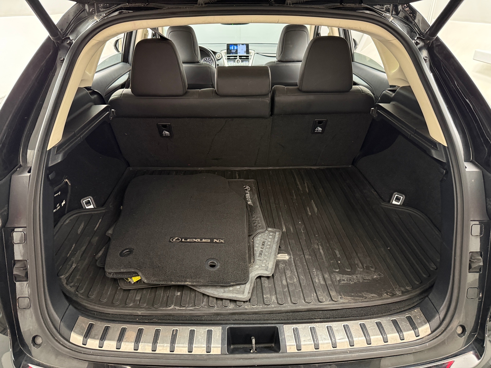 Thumbnail: 2016 Lexus NX - 6