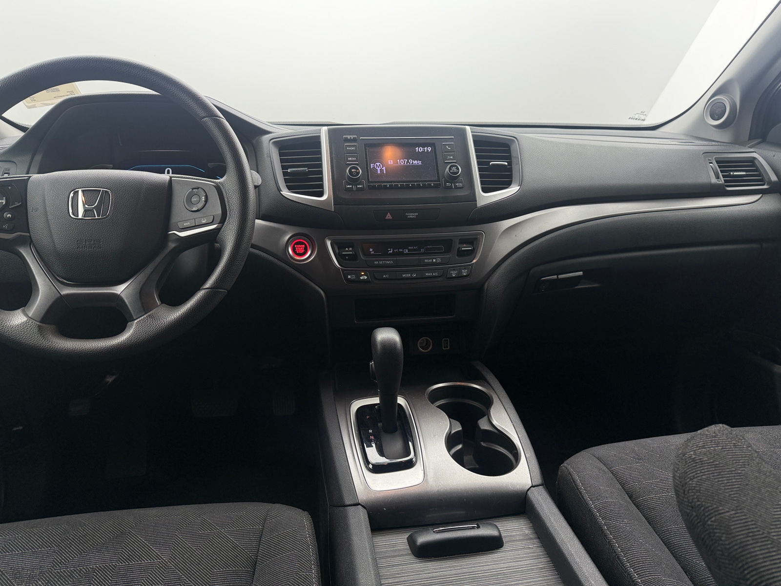 Thumbnail: 2019 Honda Pilot - 3