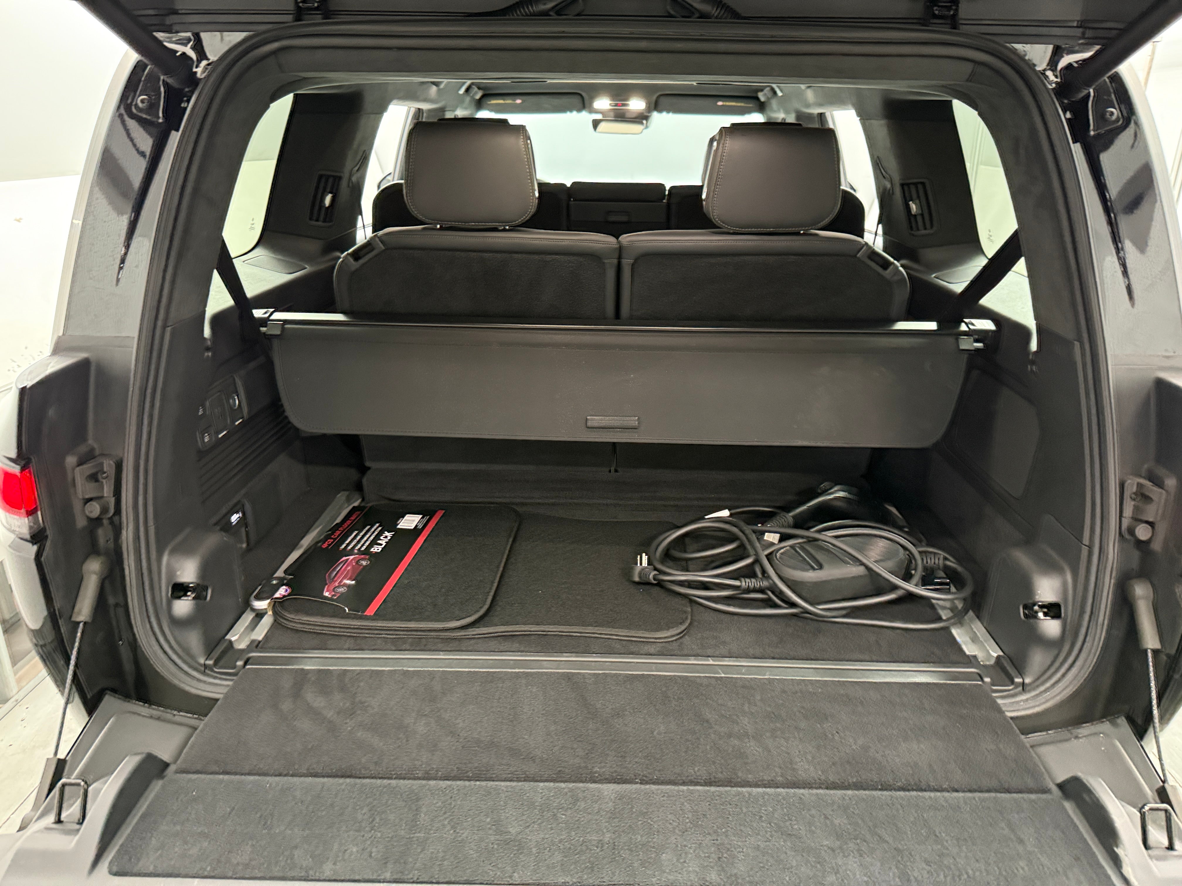 Used 2023 Rivian R1S Adventure with VIN 7PDSGBBA7PN028728 for sale in Auburn, WA
