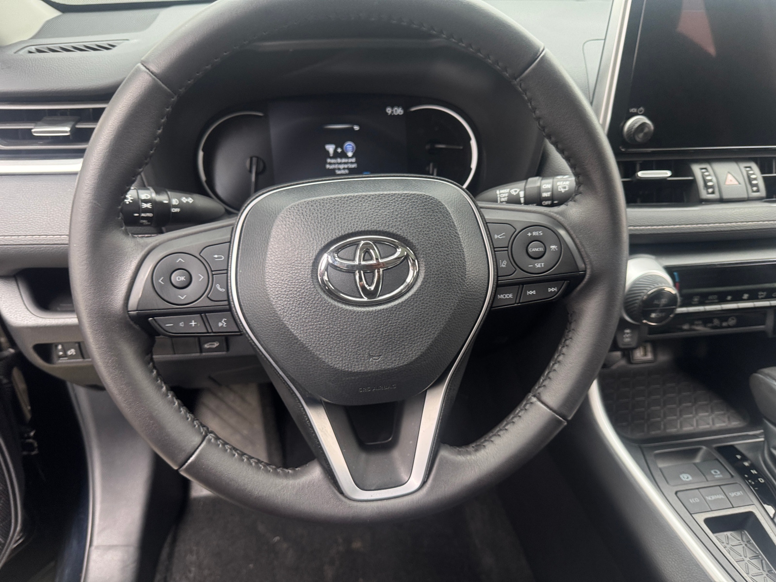 Thumbnail: 2024 Toyota RAV4 - 4