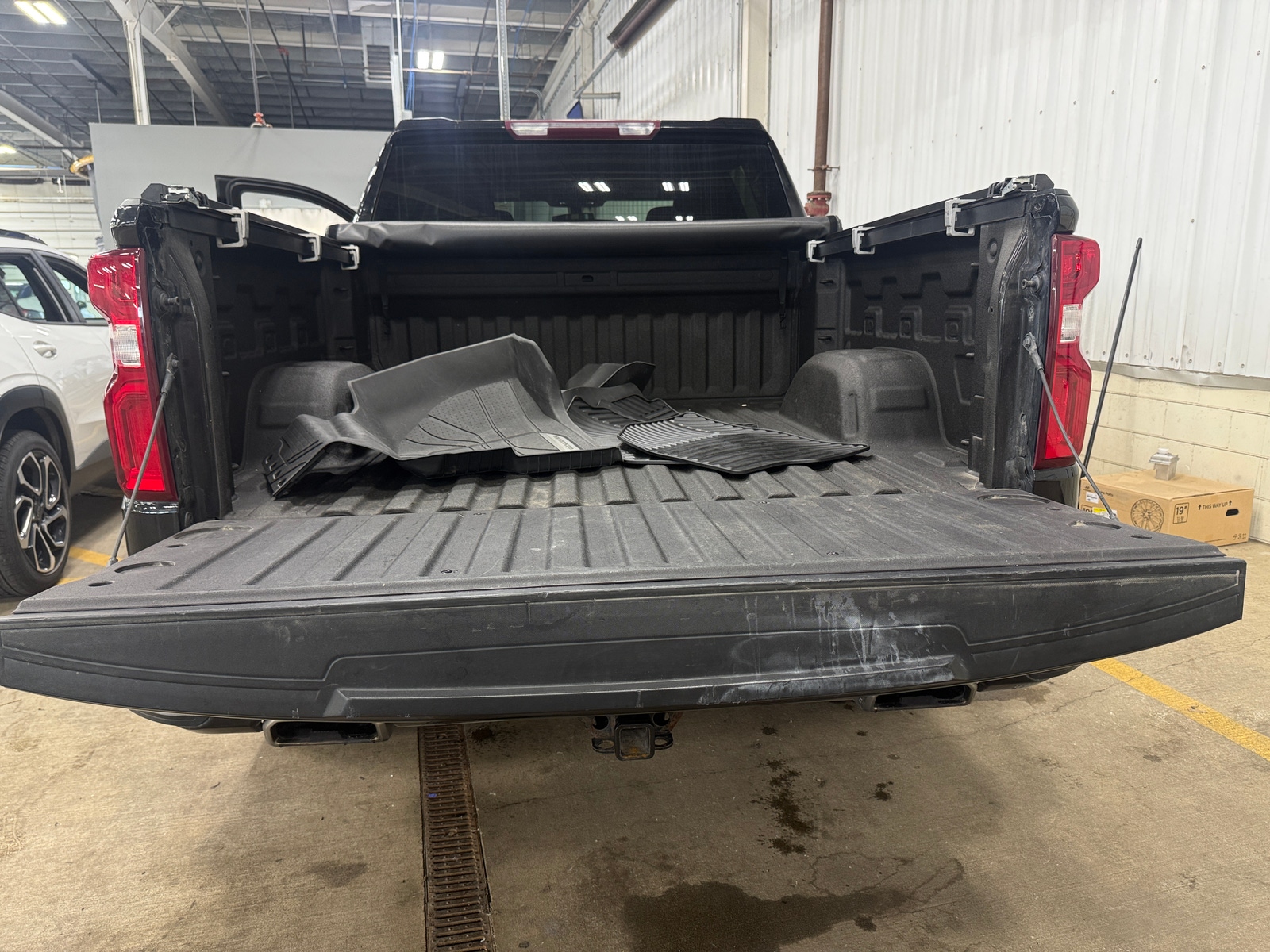 Thumbnail: 2020 Chevrolet Silverado 1500 - 7