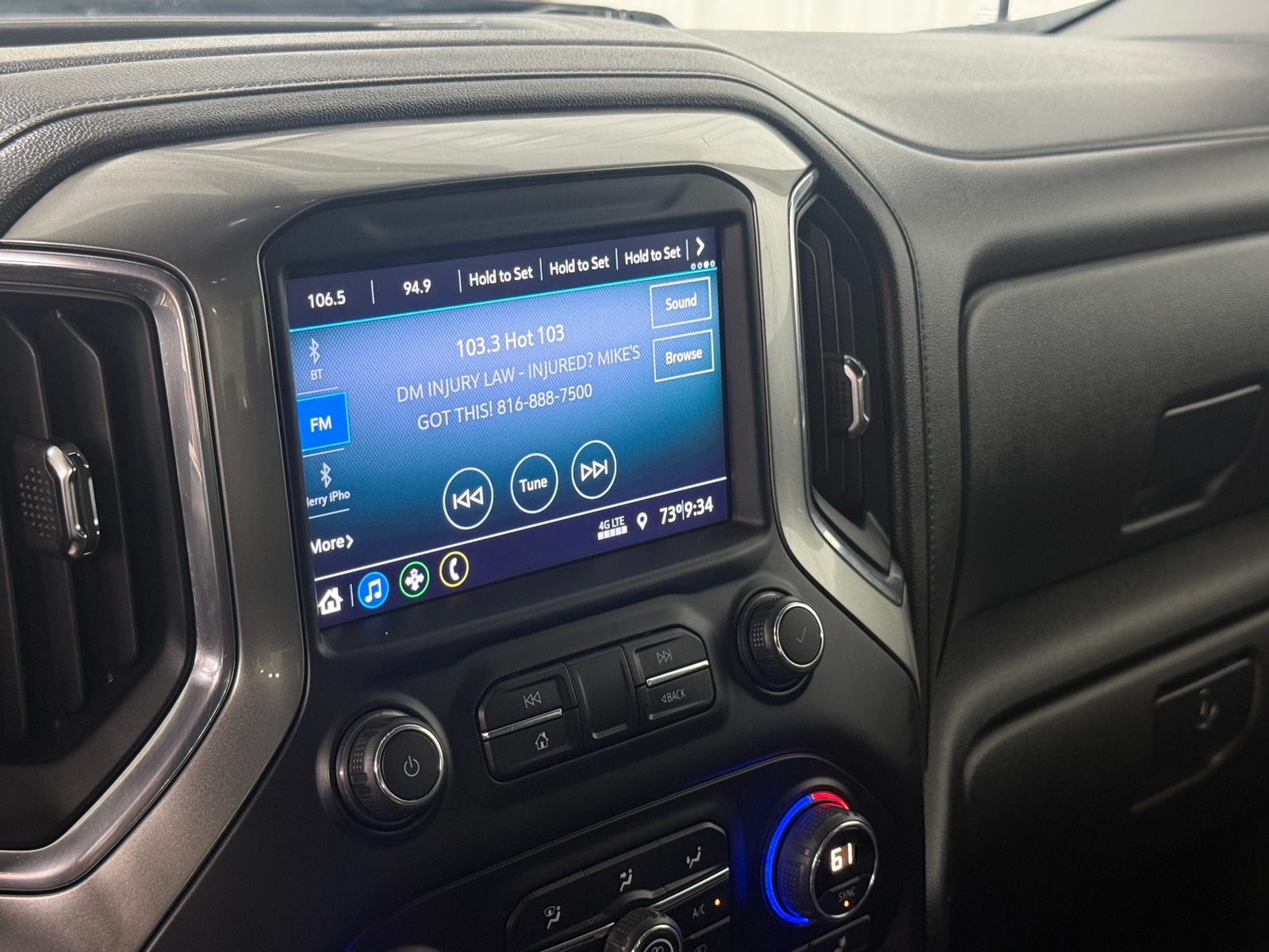 Thumbnail: 2020 Chevrolet Silverado 1500 - 4