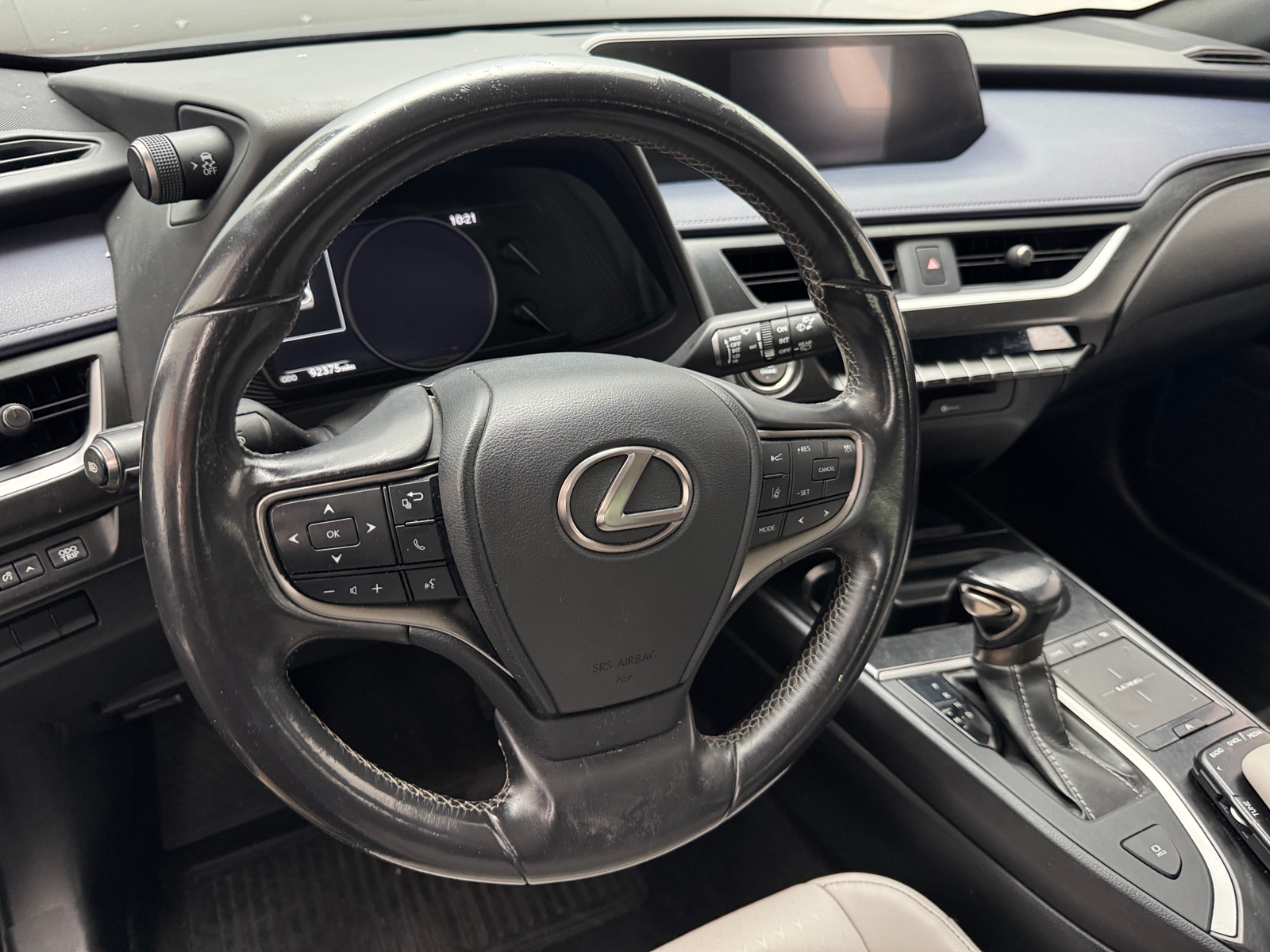 Thumbnail: 2019 Lexus UX - 4