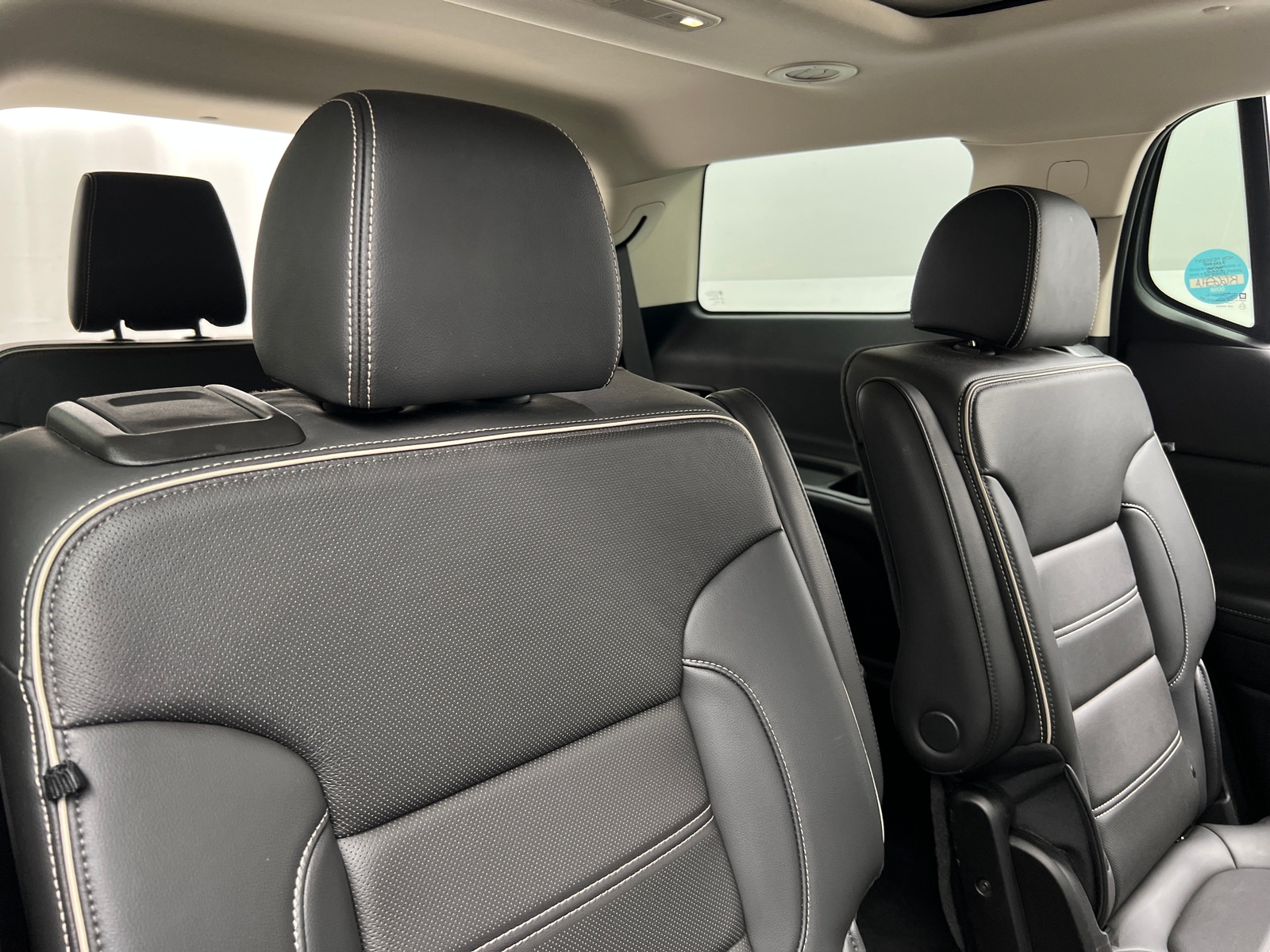 Thumbnail: 2023 GMC Acadia - 5
