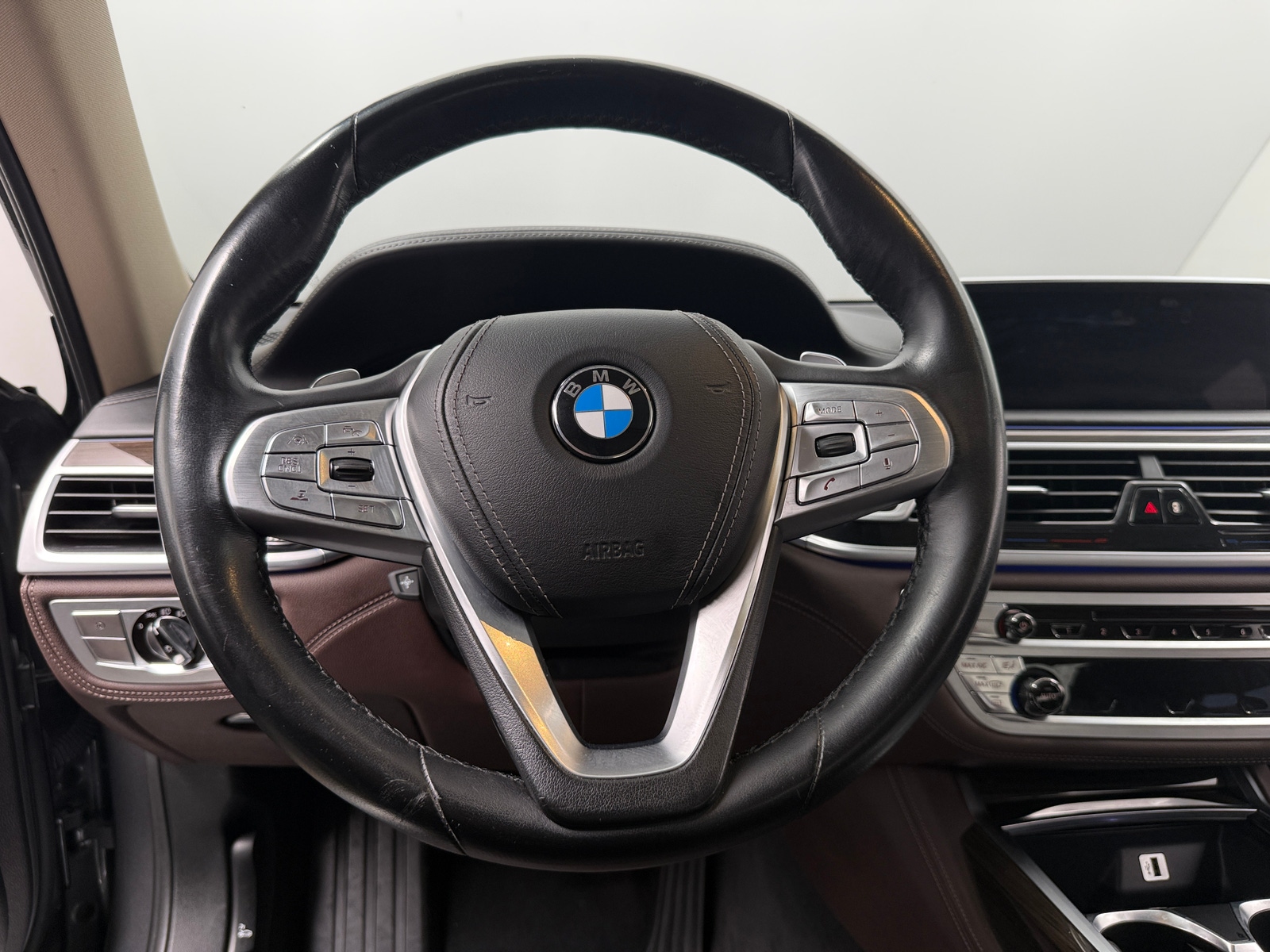Thumbnail: 2018 BMW 7 Series - 4