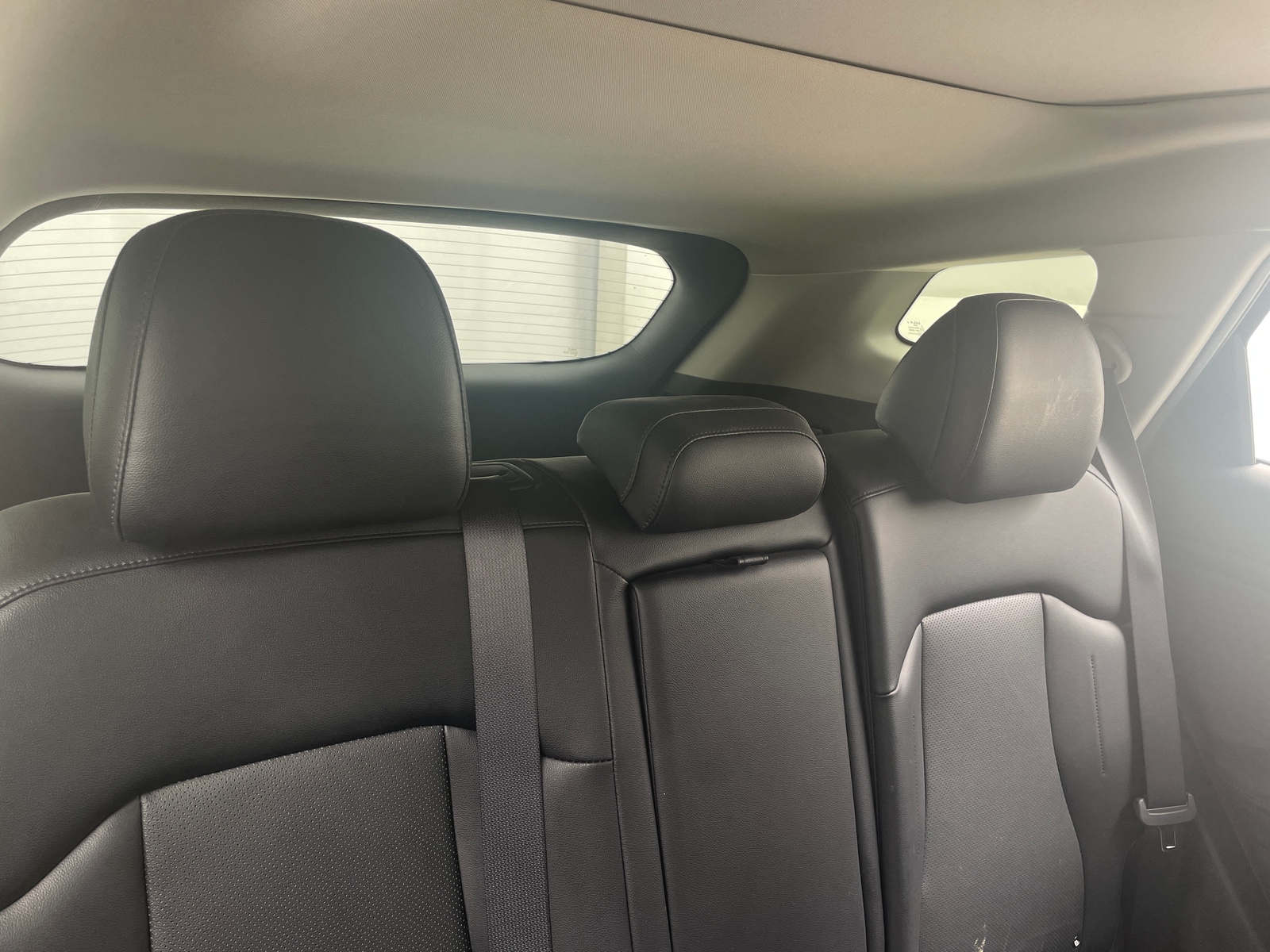 Thumbnail: 2023 Kia Sportage - 5