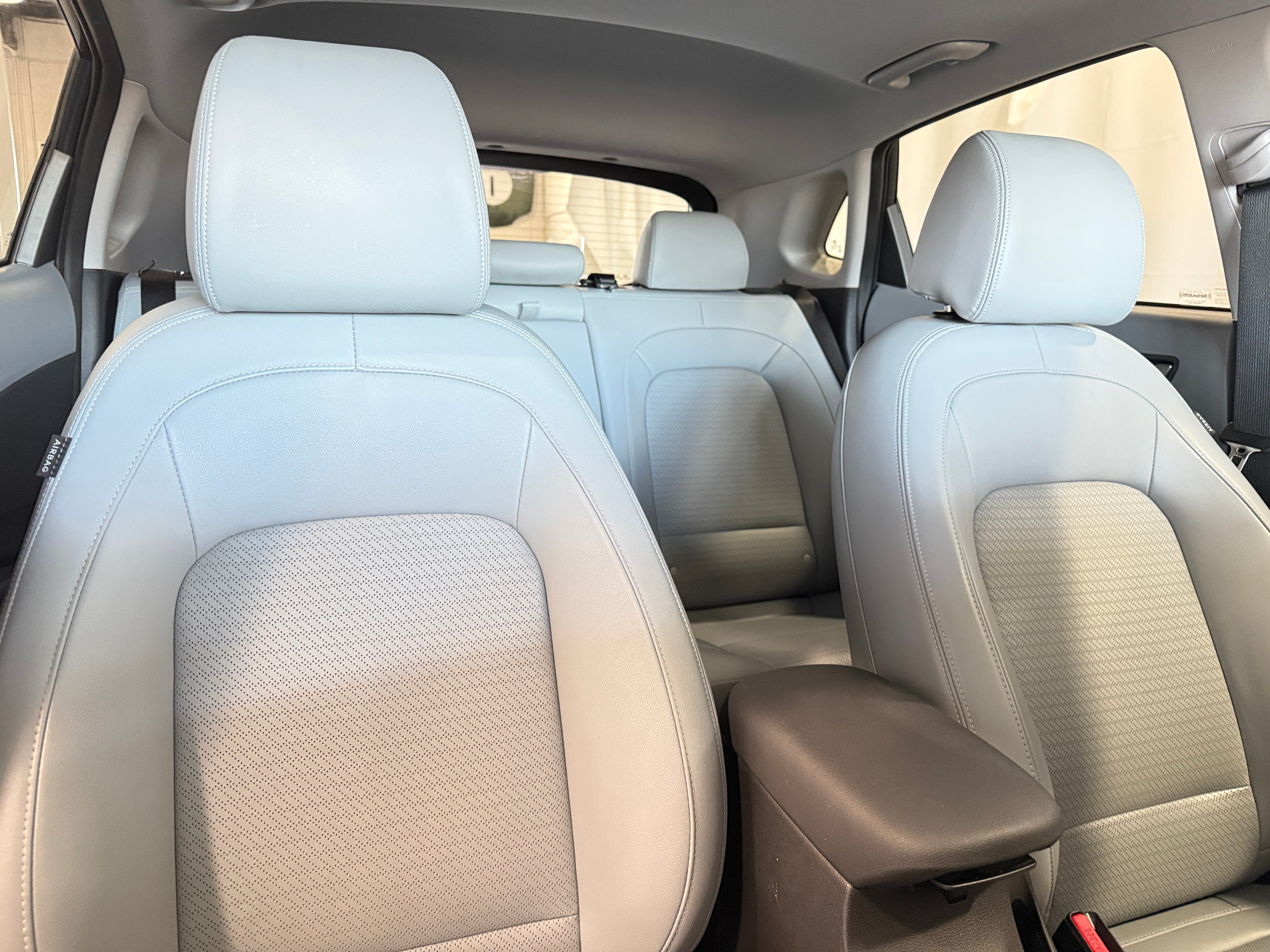 2019 Hyundai Kona Limited - Photo 3