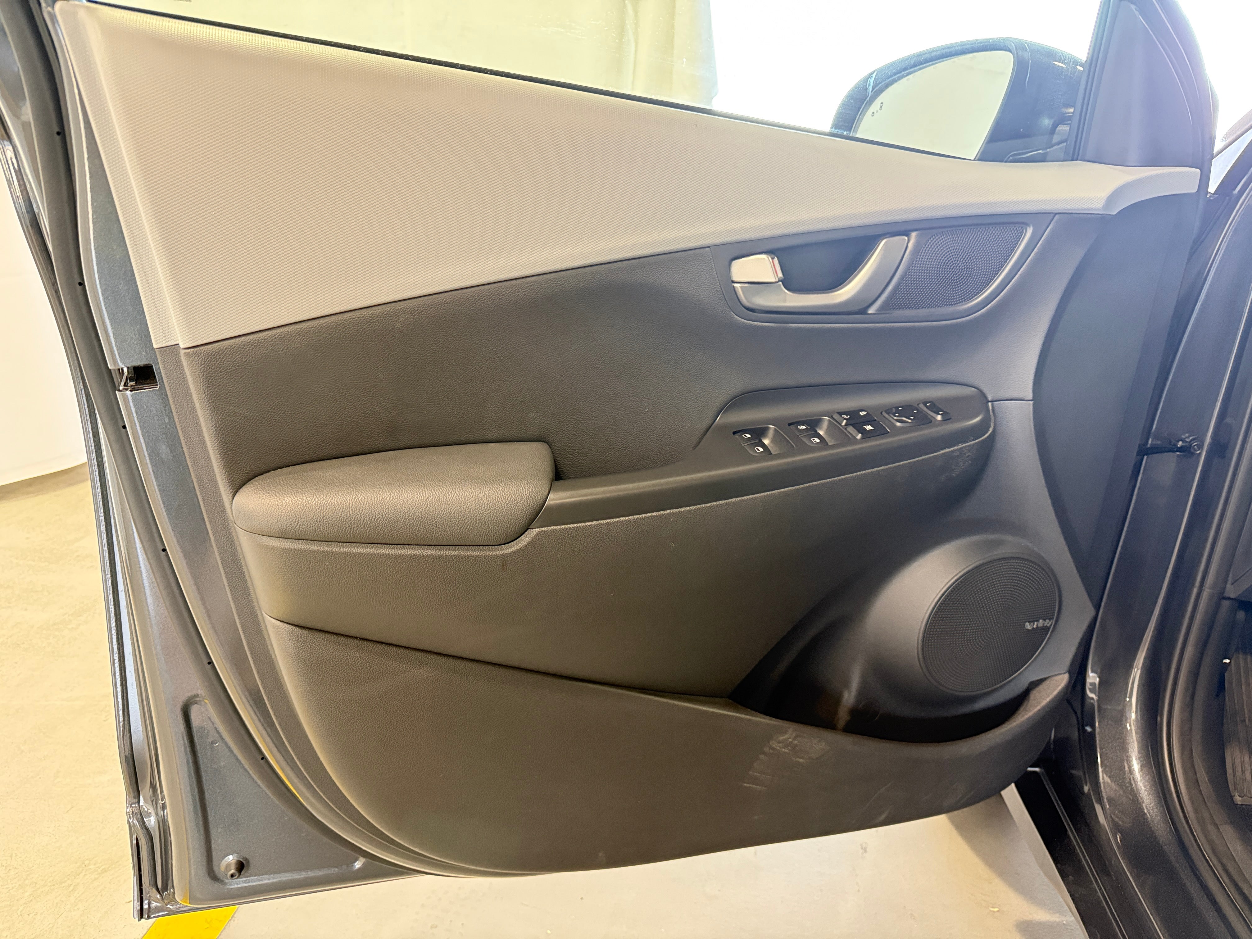 2019 Hyundai Kona Limited - Photo 10