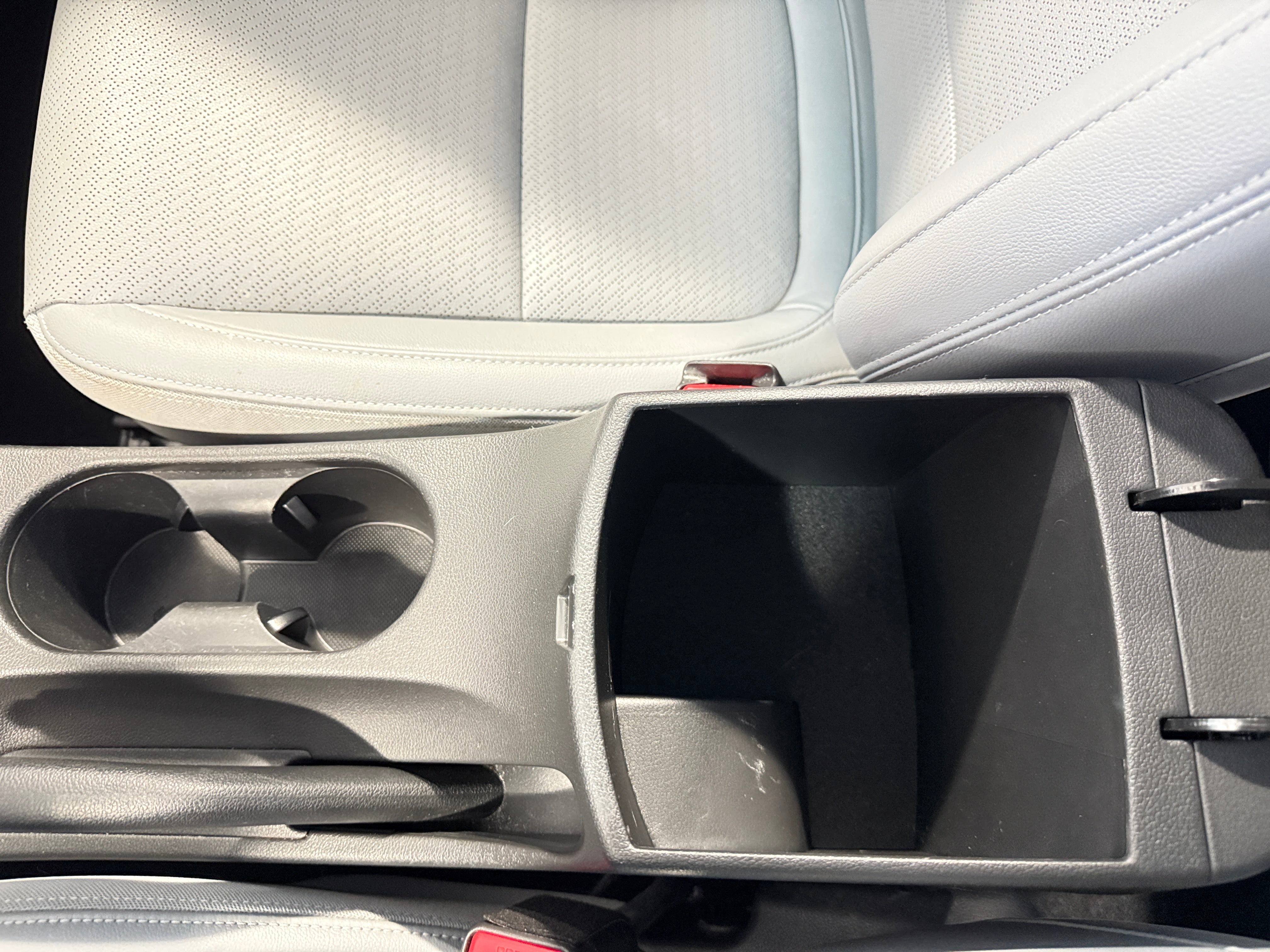 2019 Hyundai Kona Limited - Photo 16