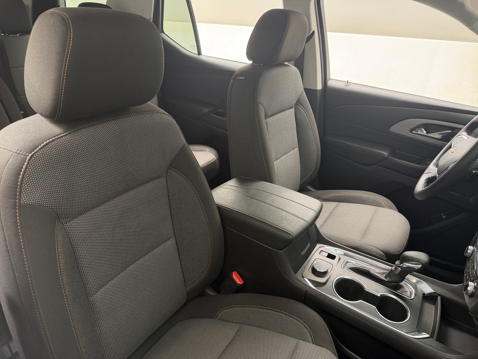 Thumbnail: 2021 Chevrolet Traverse - 2