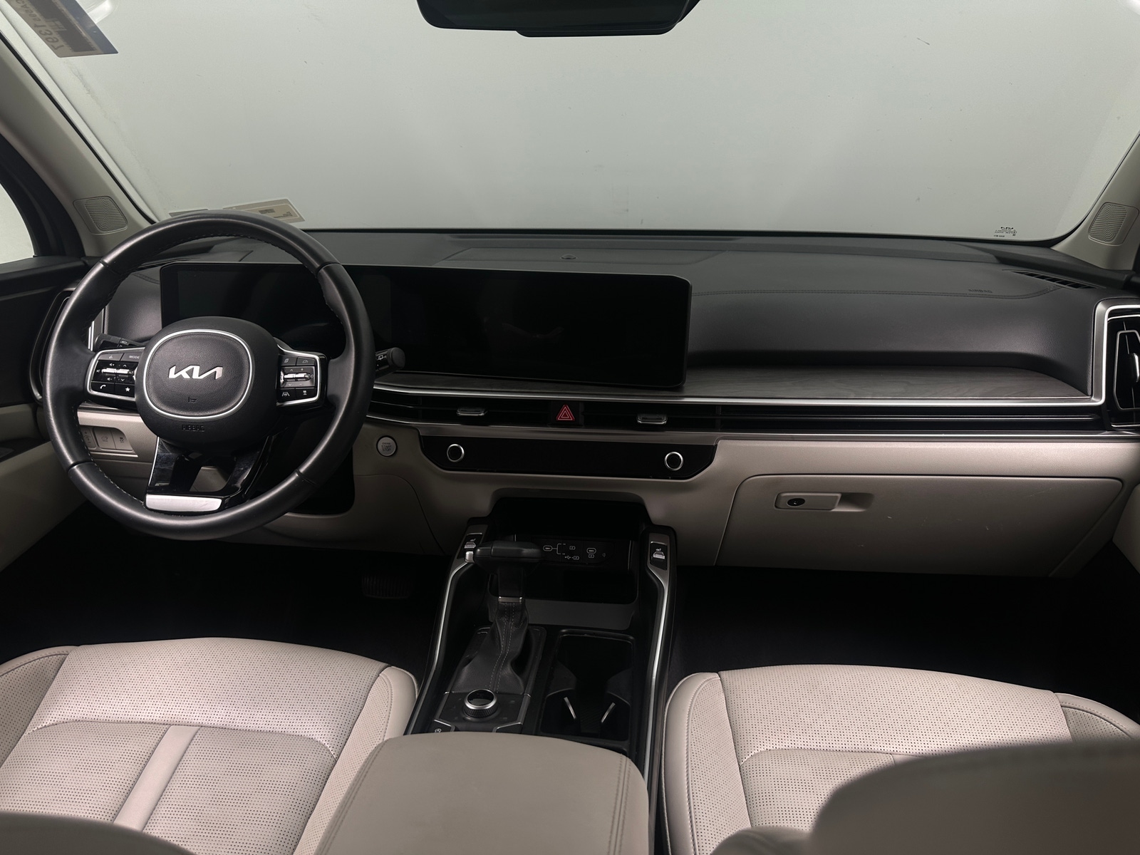 Thumbnail: 2024 Kia Sorento - 2