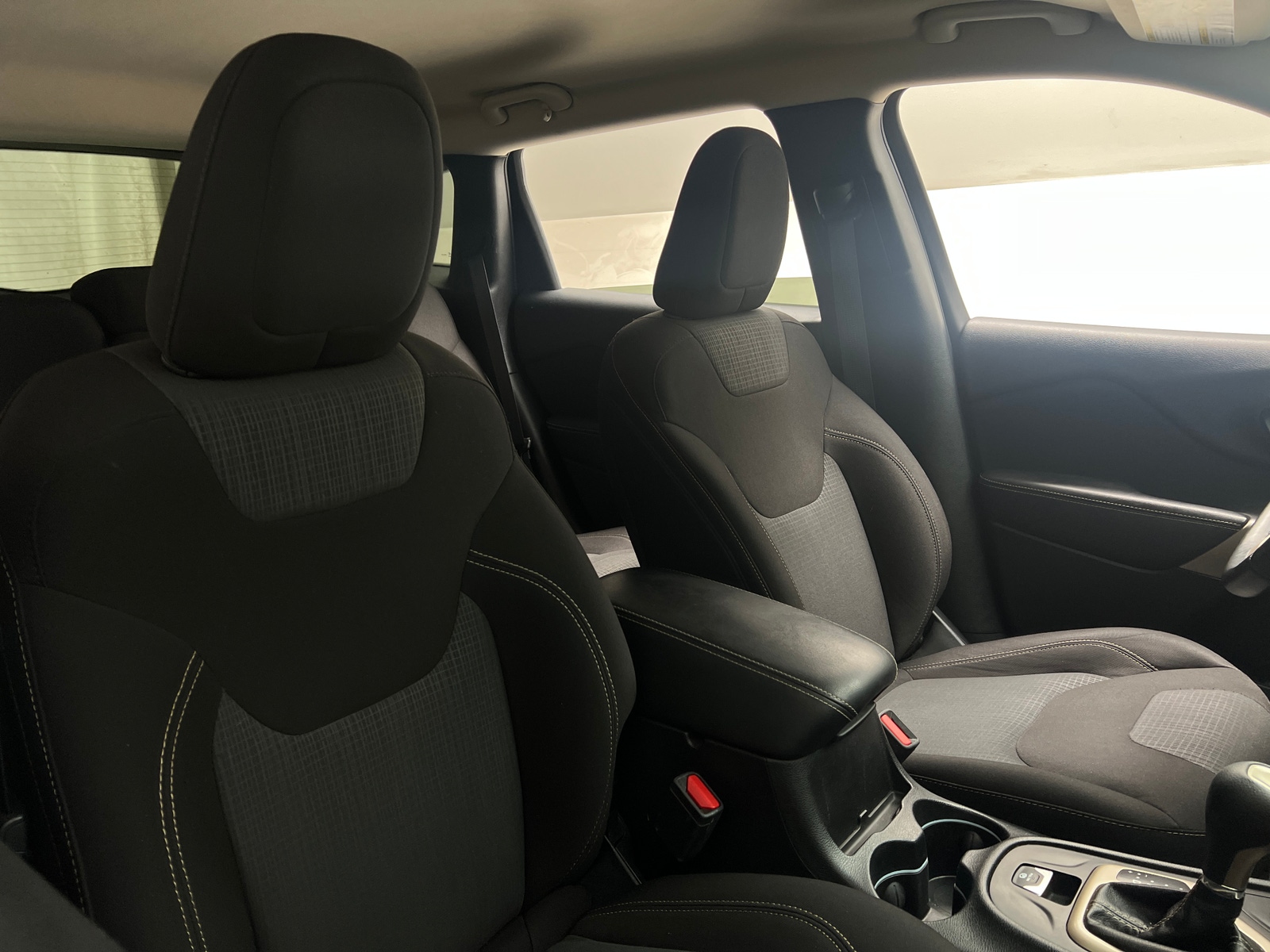 Thumbnail: 2017 Jeep Cherokee - 2