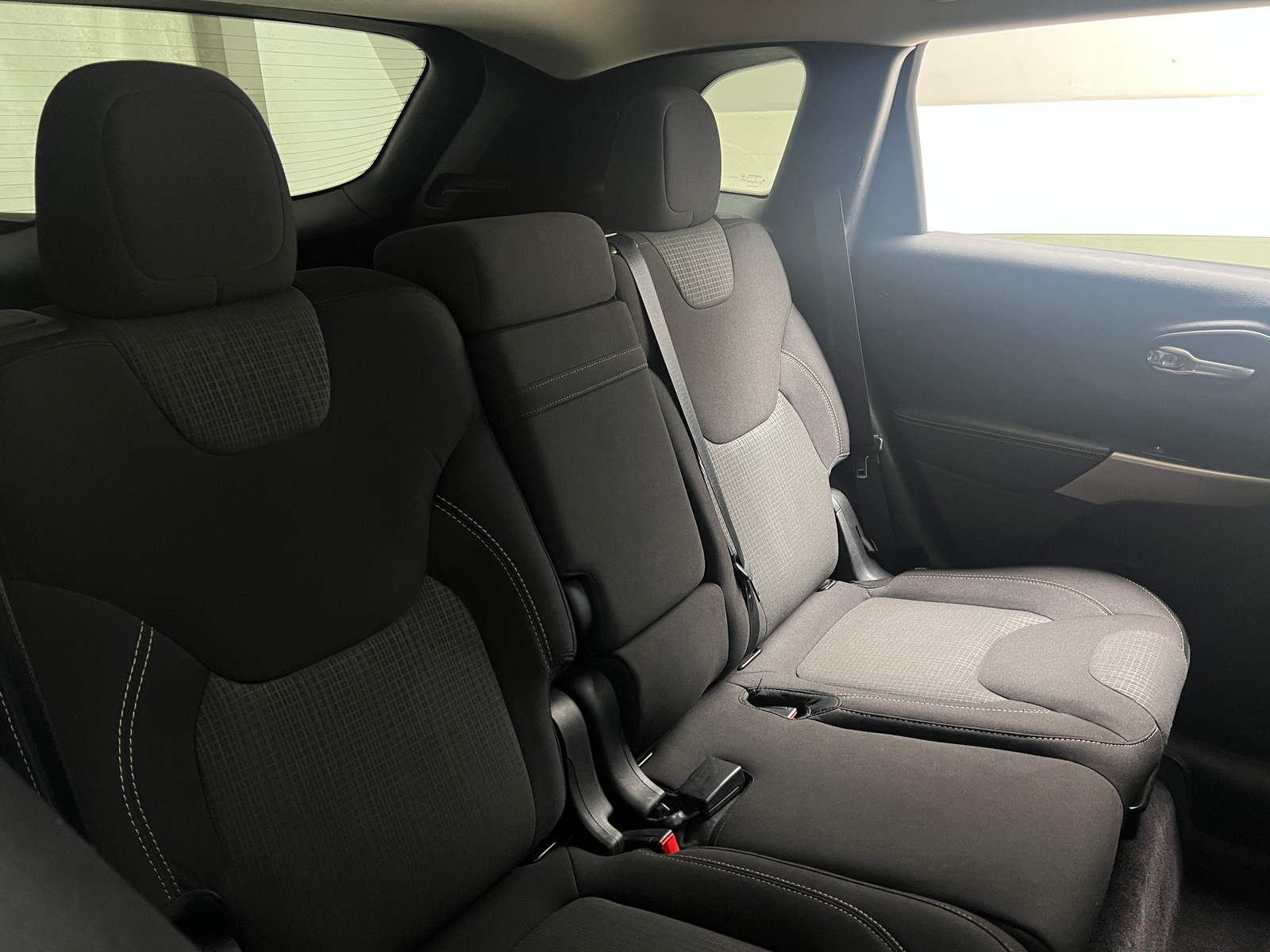 Thumbnail: 2017 Jeep Cherokee - 6
