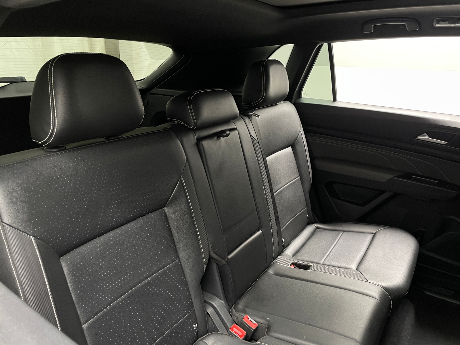 Thumbnail: 2021 Volkswagen Atlas - 5