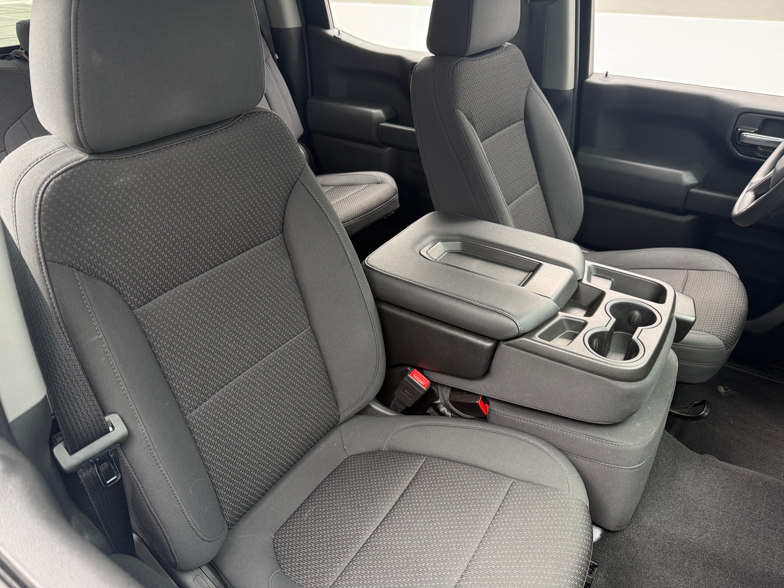 Thumbnail: 2020 Chevrolet Silverado 1500 - 2