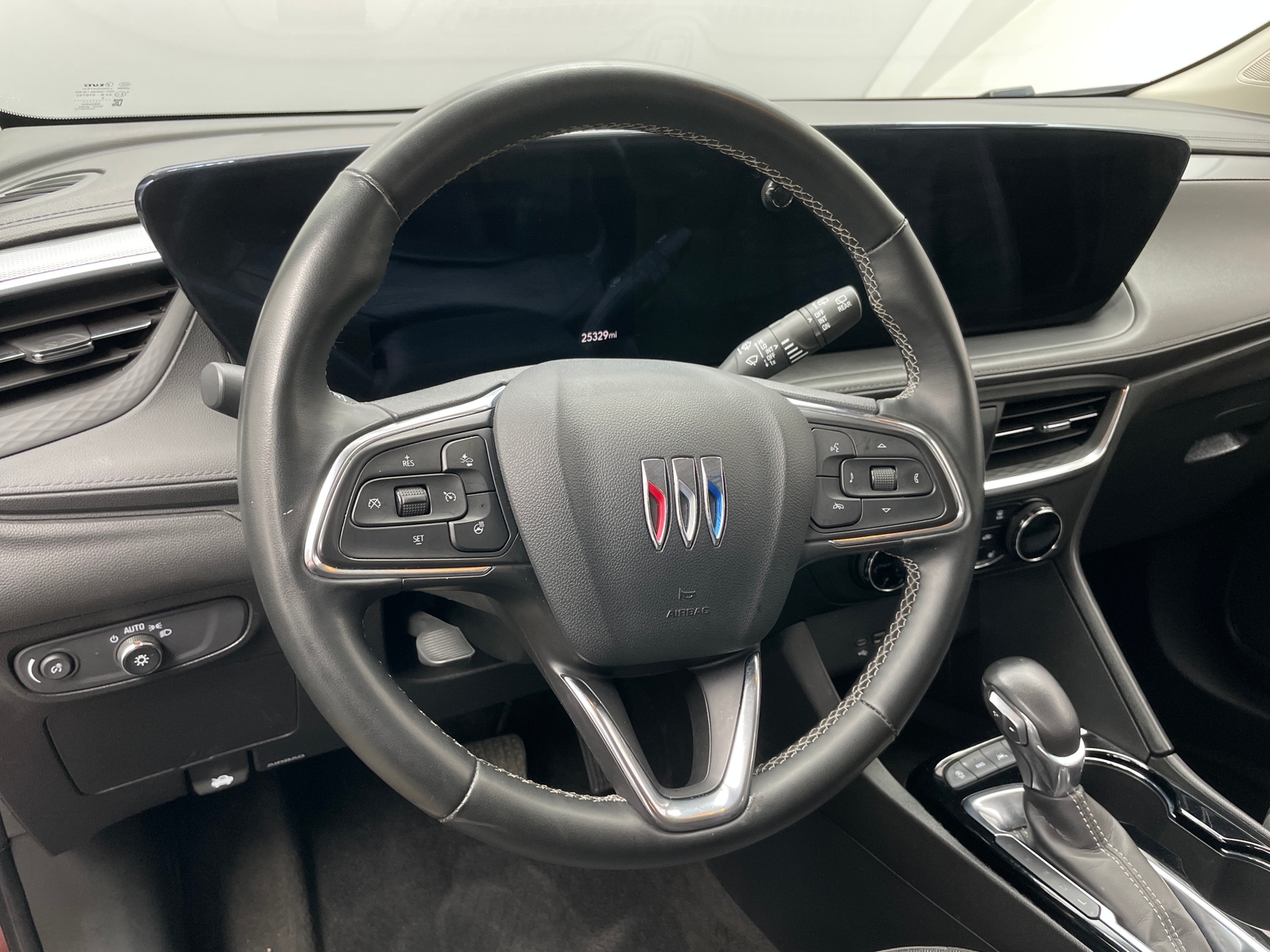 Thumbnail: 2024 Buick Encore GX - 5