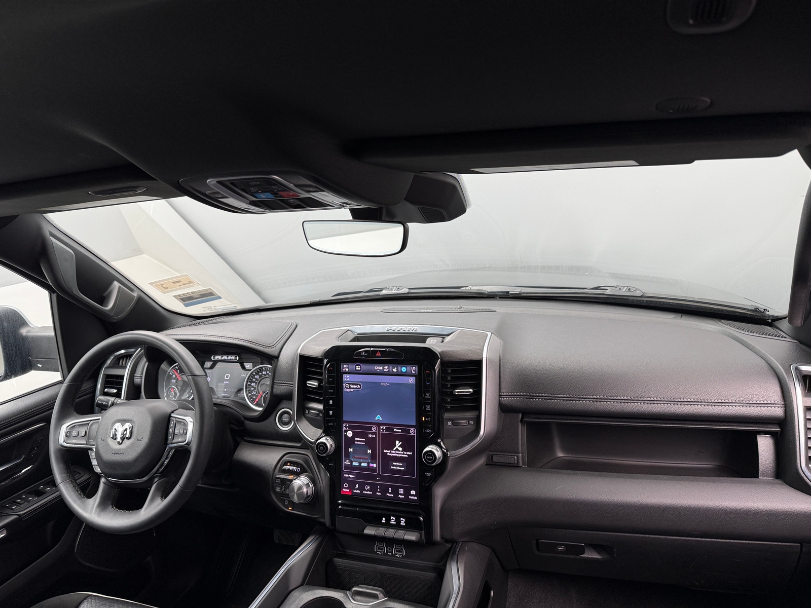Thumbnail: 2025 RAM 1500 - 2